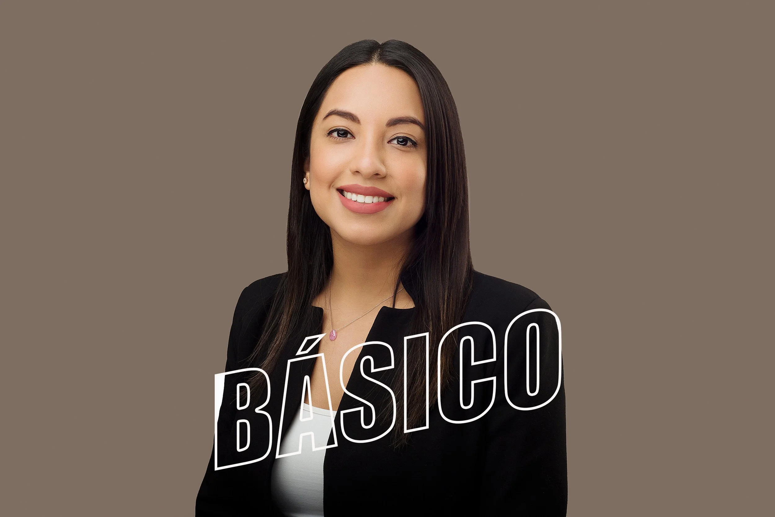 Foto para Linkedin, paquete básico. Fotos en estudio fotográfico