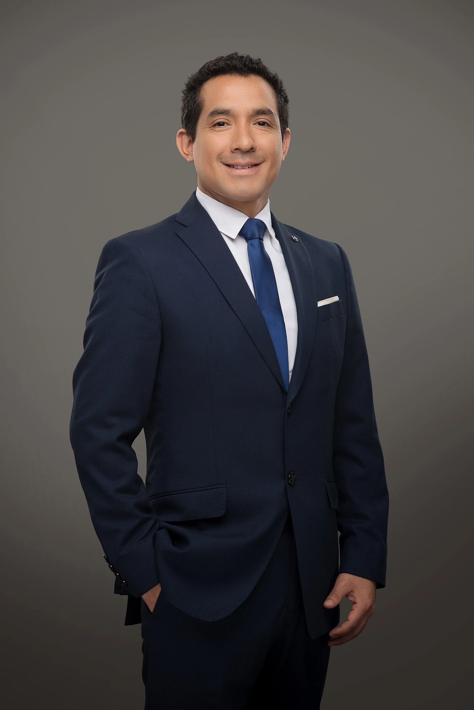 foto-perfil-linkedin-hombre-lima.jpg