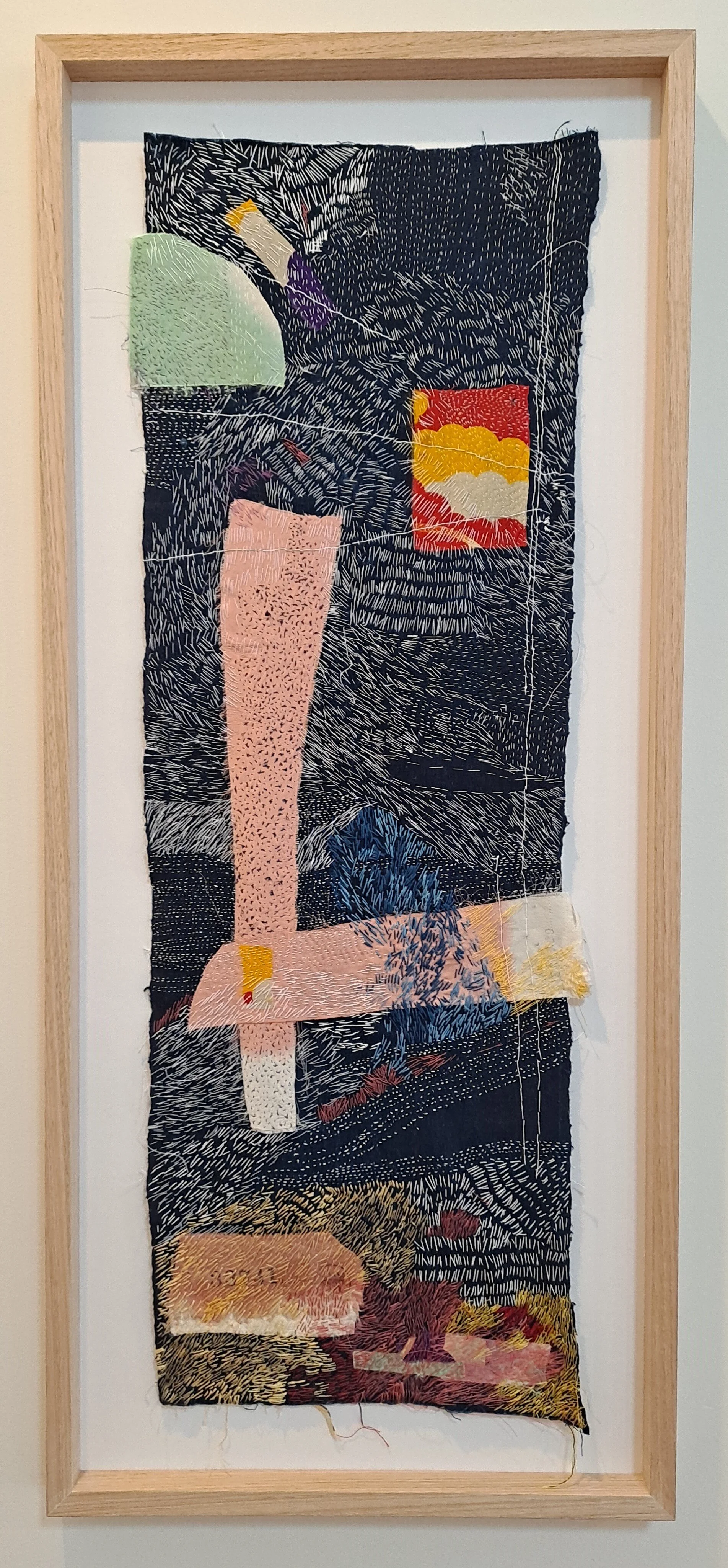 Aeroplane views, 2022
Antique textiles, antique cotton thread
85 x 38 cm