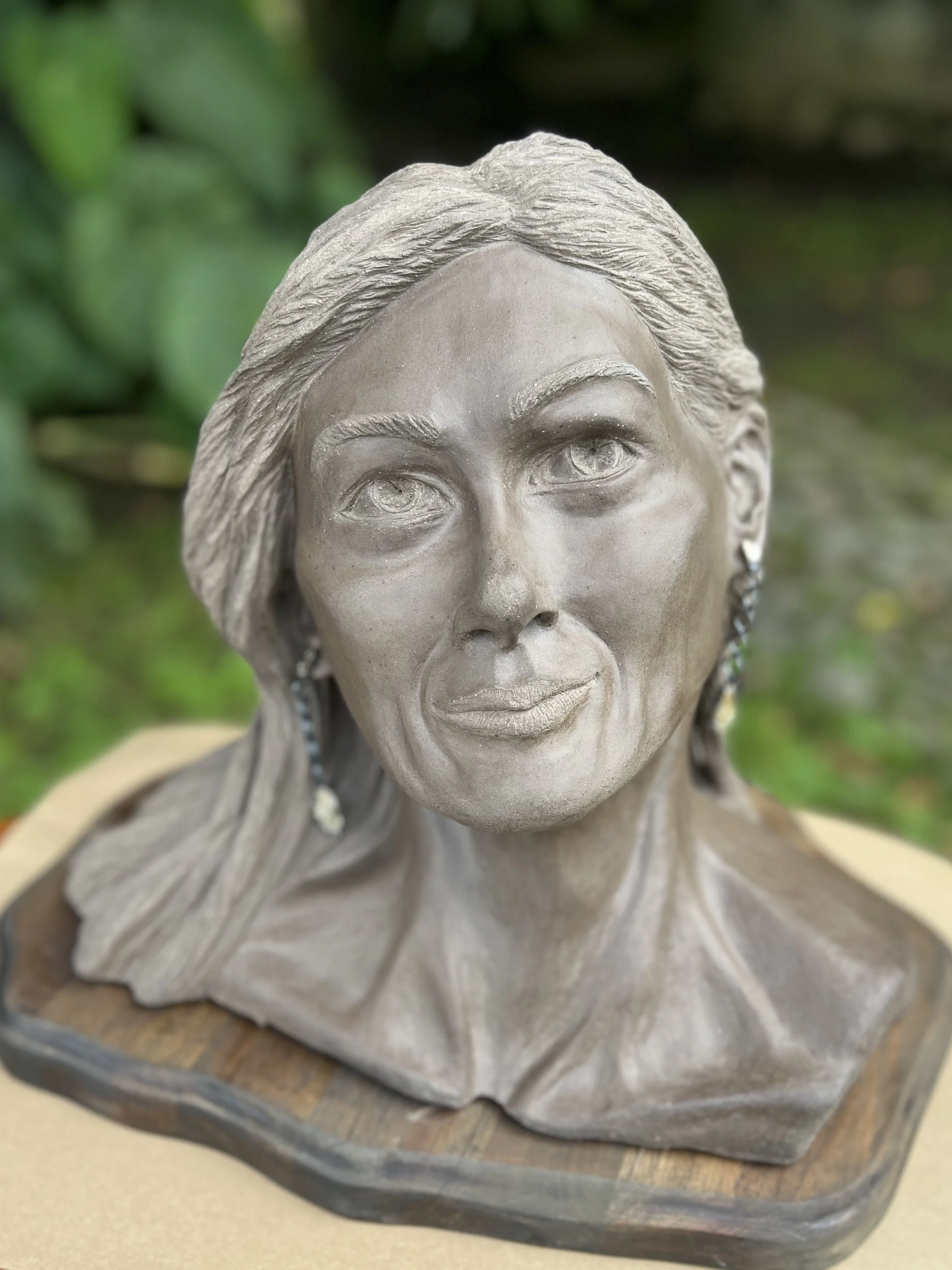 7. Foto Autoretrato escultura.JPG