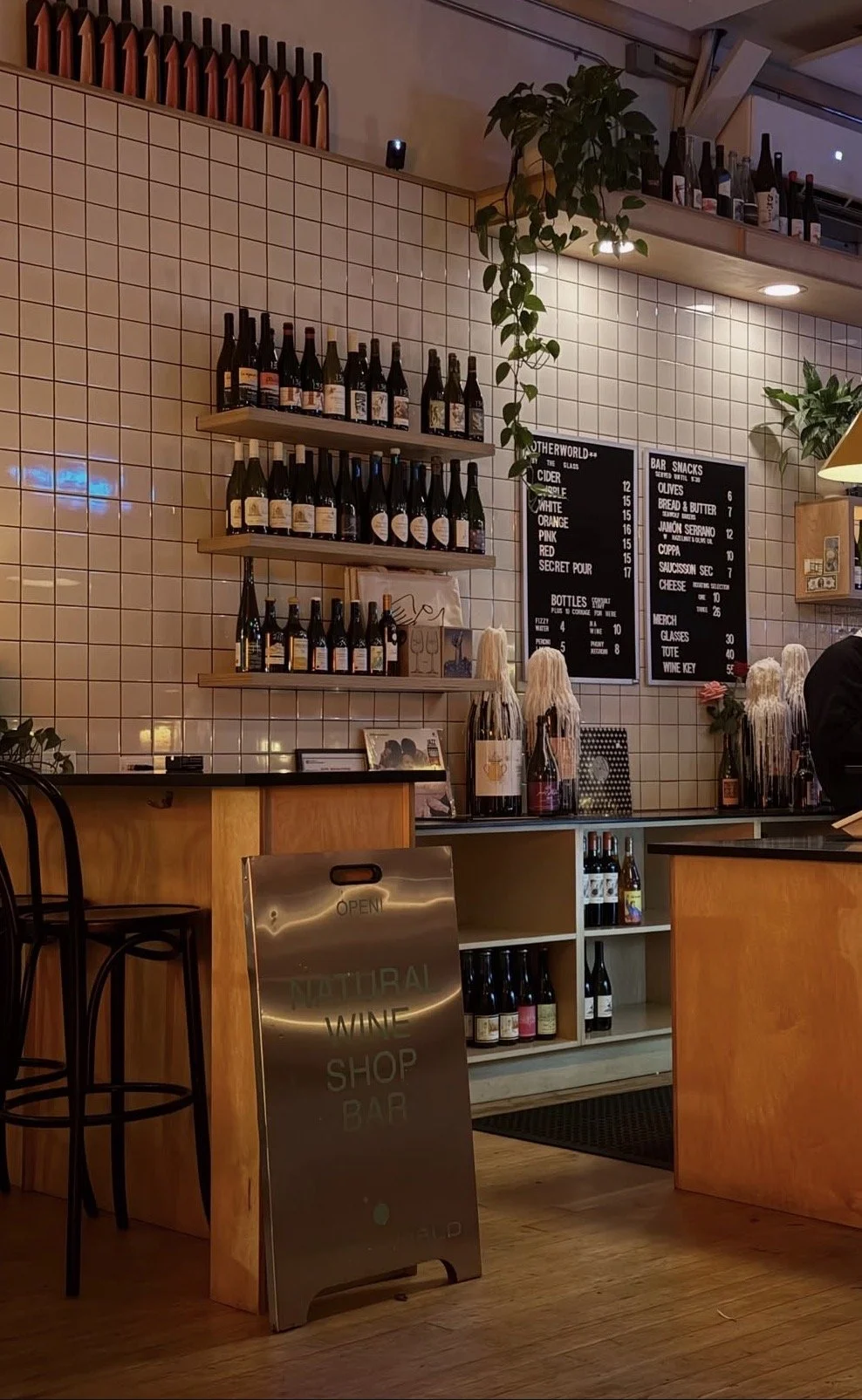 Sophie Valenti Selects: Elegant luxury venues and lifestyle recommendations in Seattle for private styling clients.