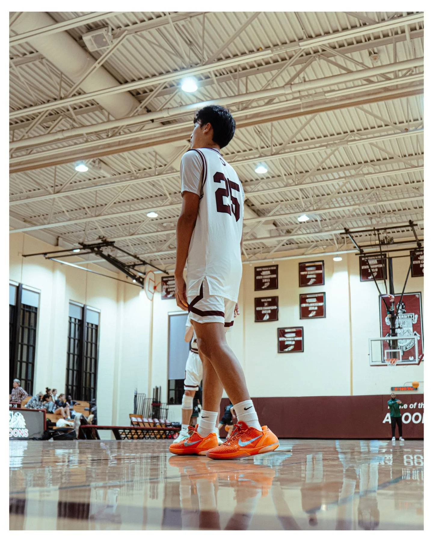 Lab vs Evergreen Park (Pt2) 🏀🧺| @uhighmbb @uhighbasketball 

-
-
-
-
-
-

#basketball 
#sportsphotography 
#sportsphotographer 
#basketballphotography 
#ballislife 
#hoops 
#basketballplayer 
#gamephotography 
#actionphotography 
#courtvision 
#hig