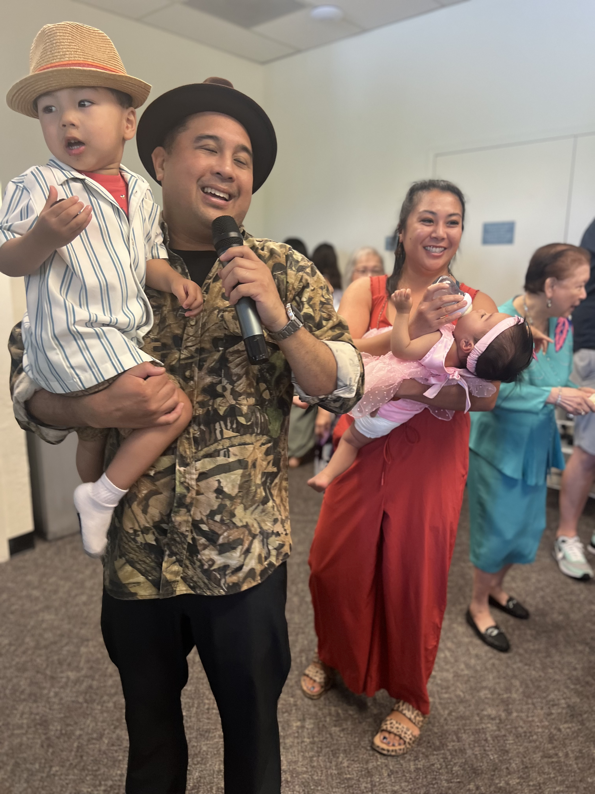 Robyn first became a mother in 2021. She's now a mother of 2!