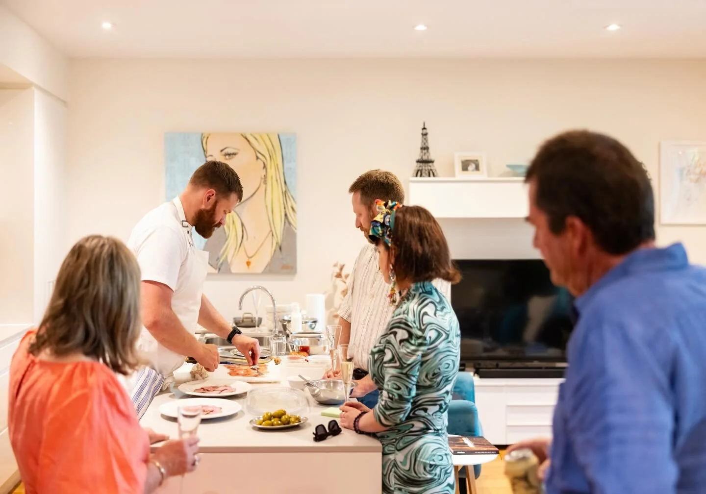 Special occasions shared at the kitchen counter. 
&bull;
&bull;
&bull;
&bull;
#adelaideprivateevents 
#adelaidefood 
#wagyu
#slowcooked
#southaustralia