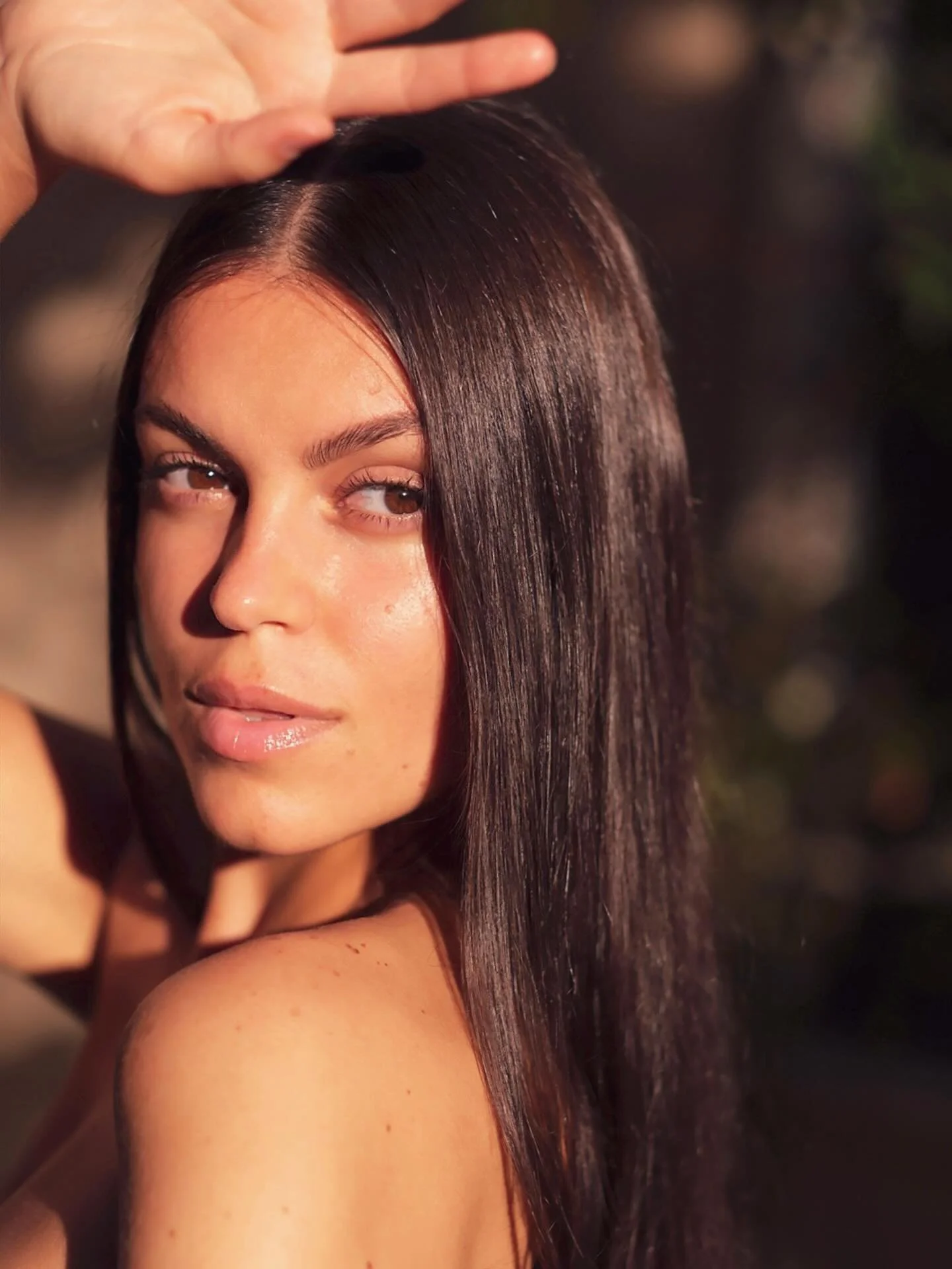 I’m working 24/7 to bring you the most powerful, effective, time-tested tools — to sculpt, lift, and regenerate your face at any age 💫
No fluff. Just real results, real change, and deep transformation.
For years, I’ve studied, pr