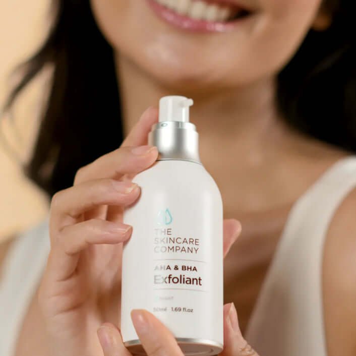 The-Skincare-Company-Exfoliant-Serum-2.jpg