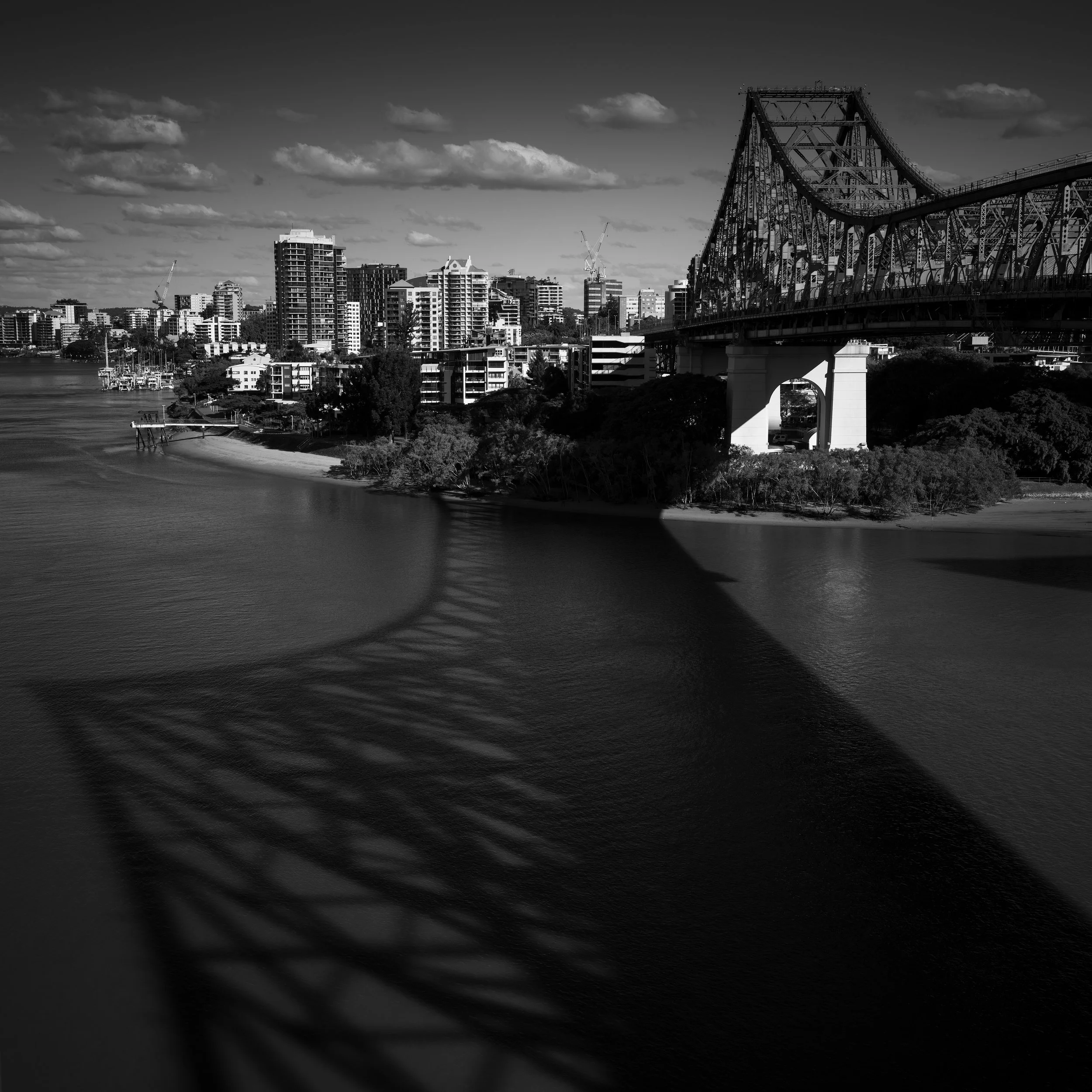 Black and white photo of Brisbane Story Bridge