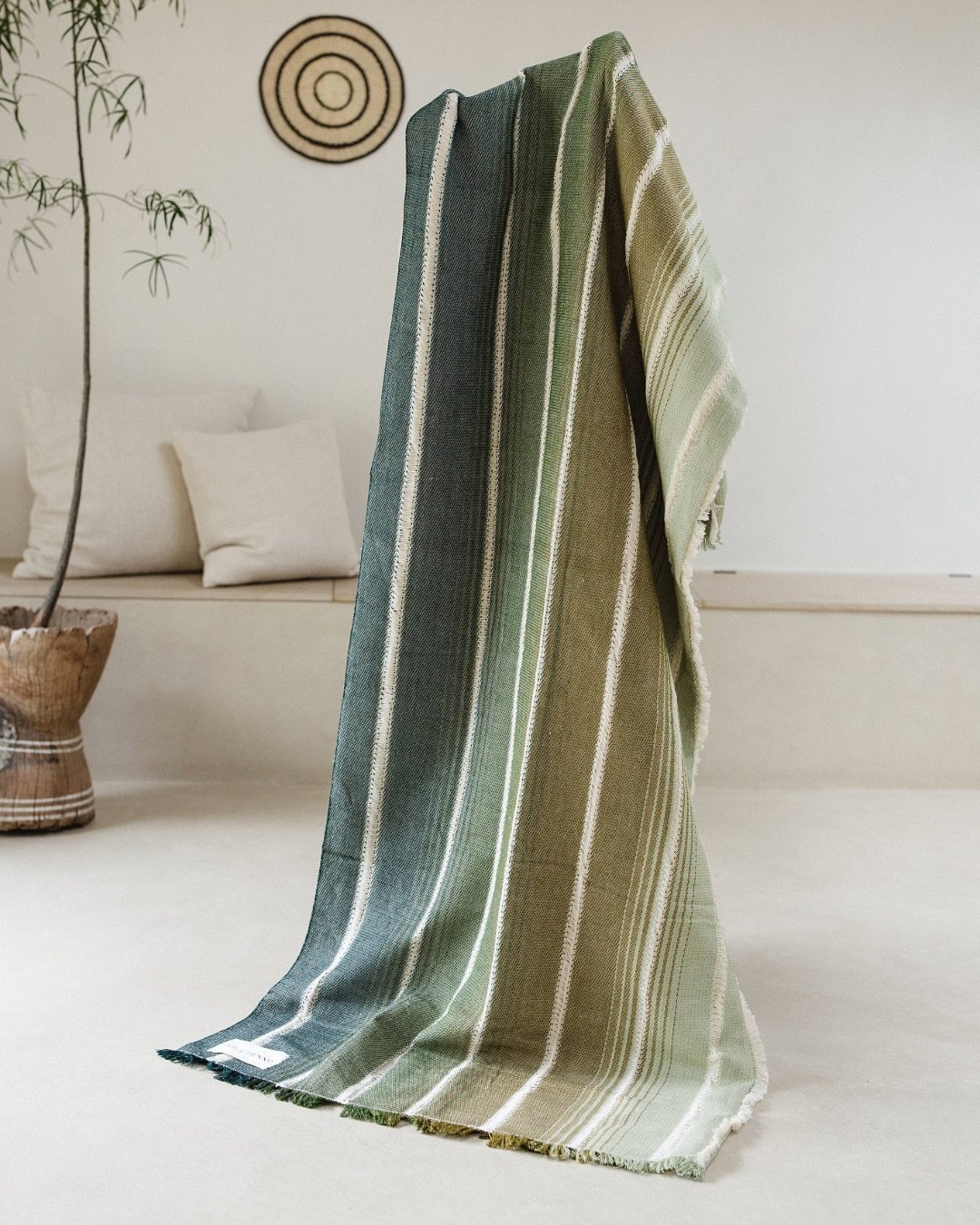 Some pieces are not just objects, they are invitations.
 A moment to pause. A reminder that warmth, softness, and presence are sacred acts.

Our Loma Alta oversized throw is one of those pieces.

Handwoven on a pedal loom over the course of two month