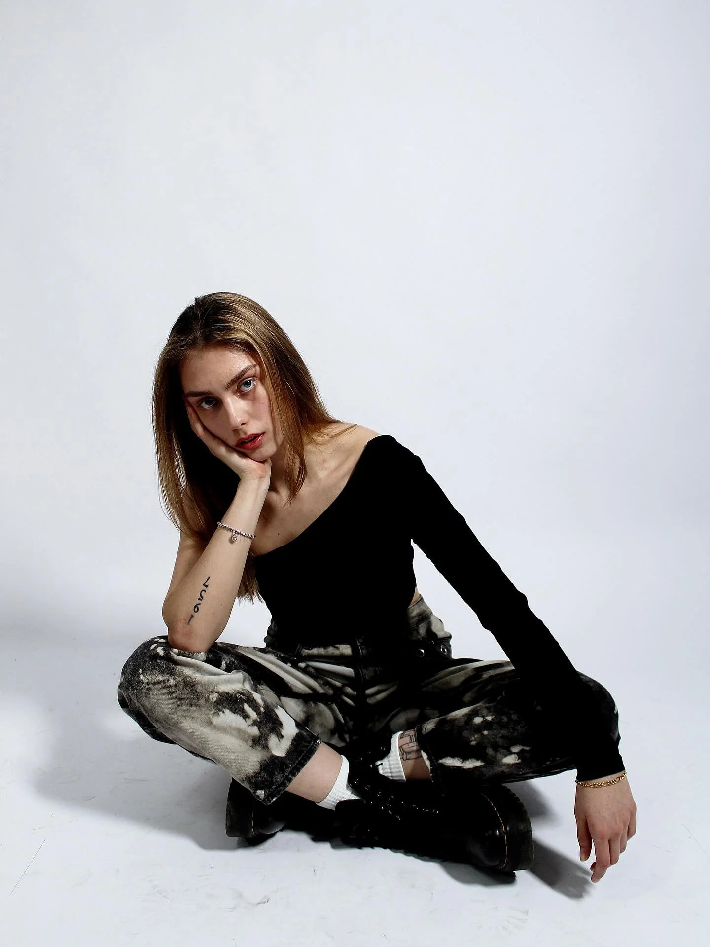 ressam
.
.
.
#modelshooting#berlinmodels#fashionshooting#studio#modelpose#ressamsstudio#instafashion