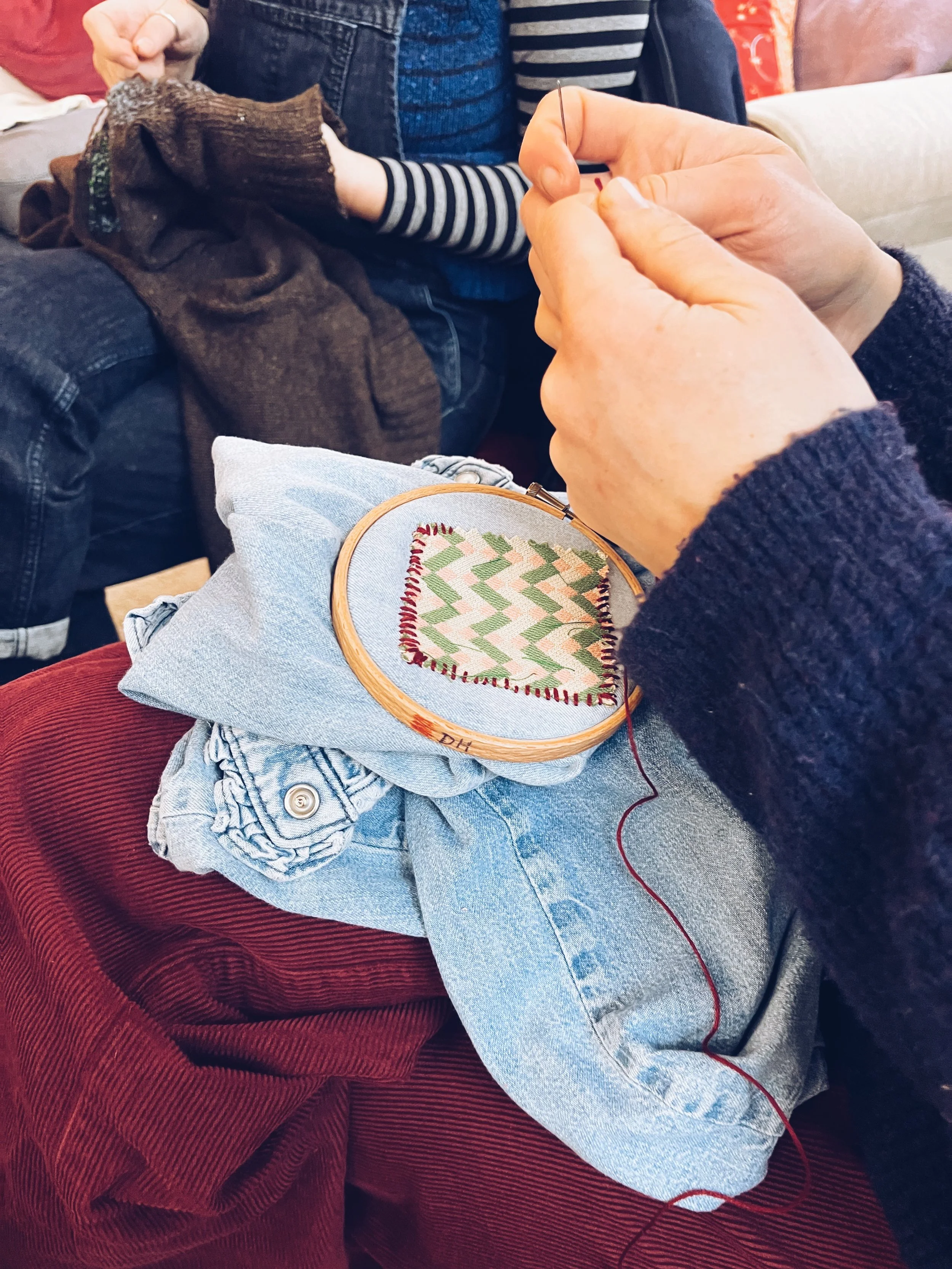 Mending Workshop at St Annes House Bristol, BS4 - Thrawan