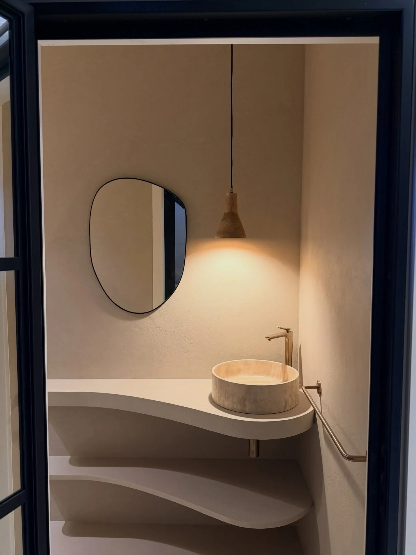 Few snaps from the second bathroom in wilmslow, full reveal coming soon for this one&hellip;

Stay tuned. 

#microcement #bathroom #microcementdesign