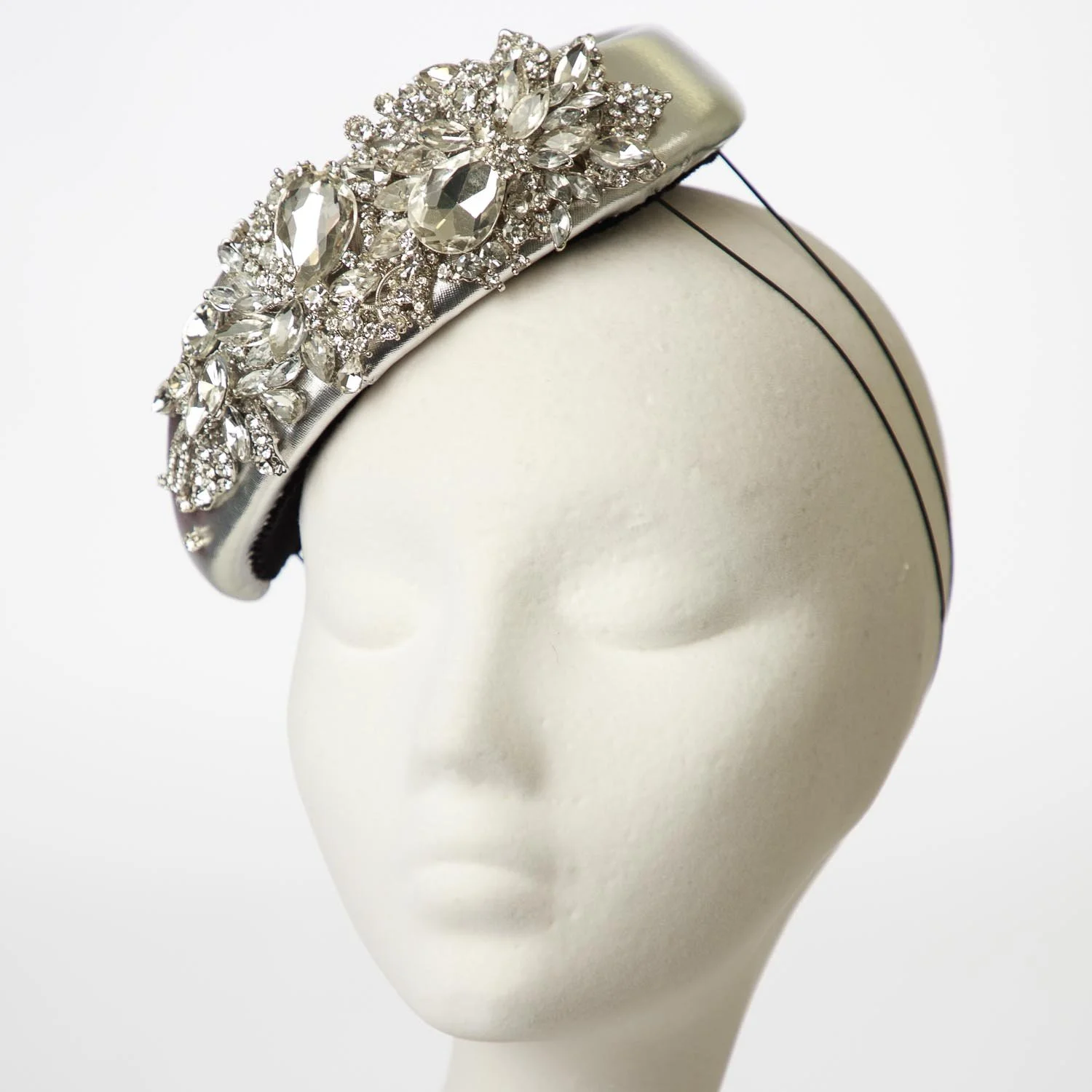 gigi-silver-front-angled.jpg