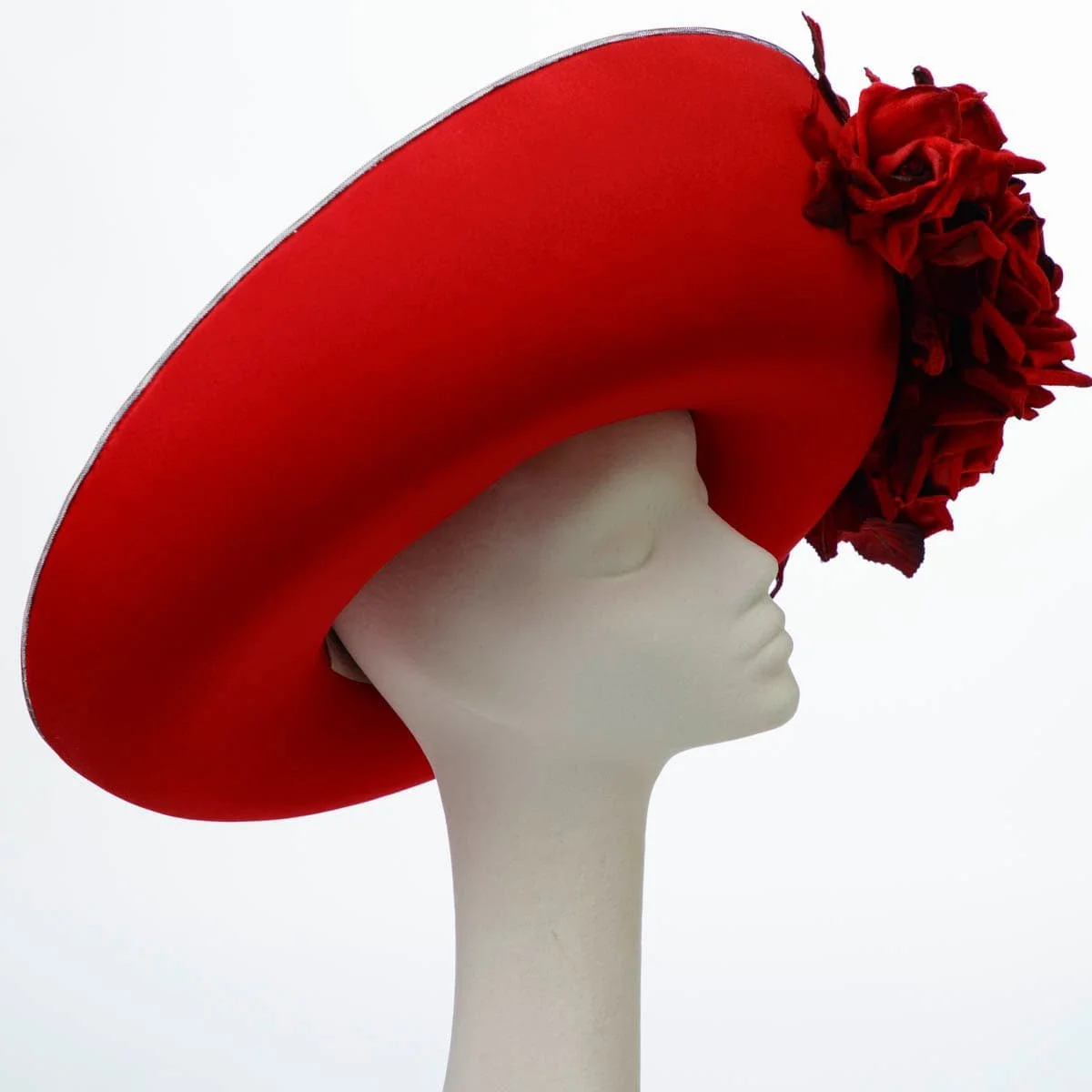 leonora-red-right.jpg