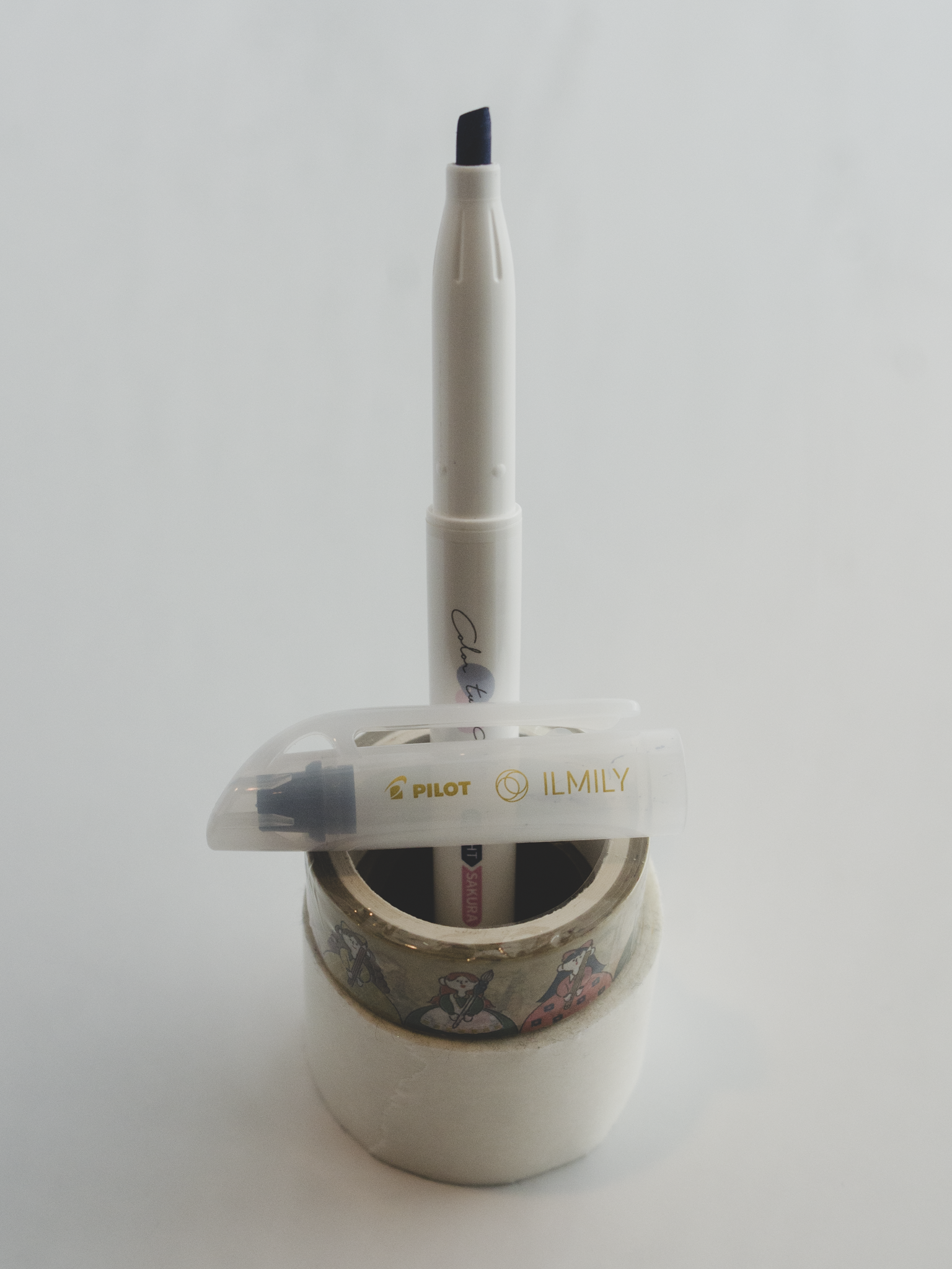 PillotxIlmily Highlighter-4.png