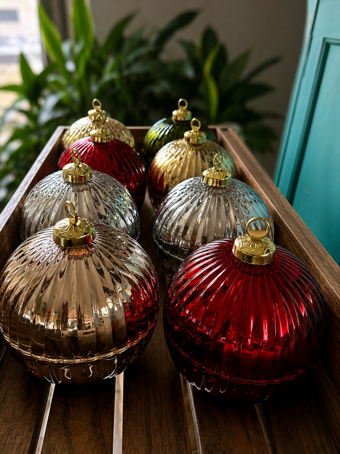 Christmas Baubles.png