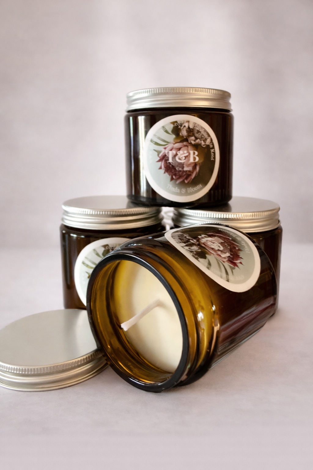 Amber Travel Candle with Lid 120ml