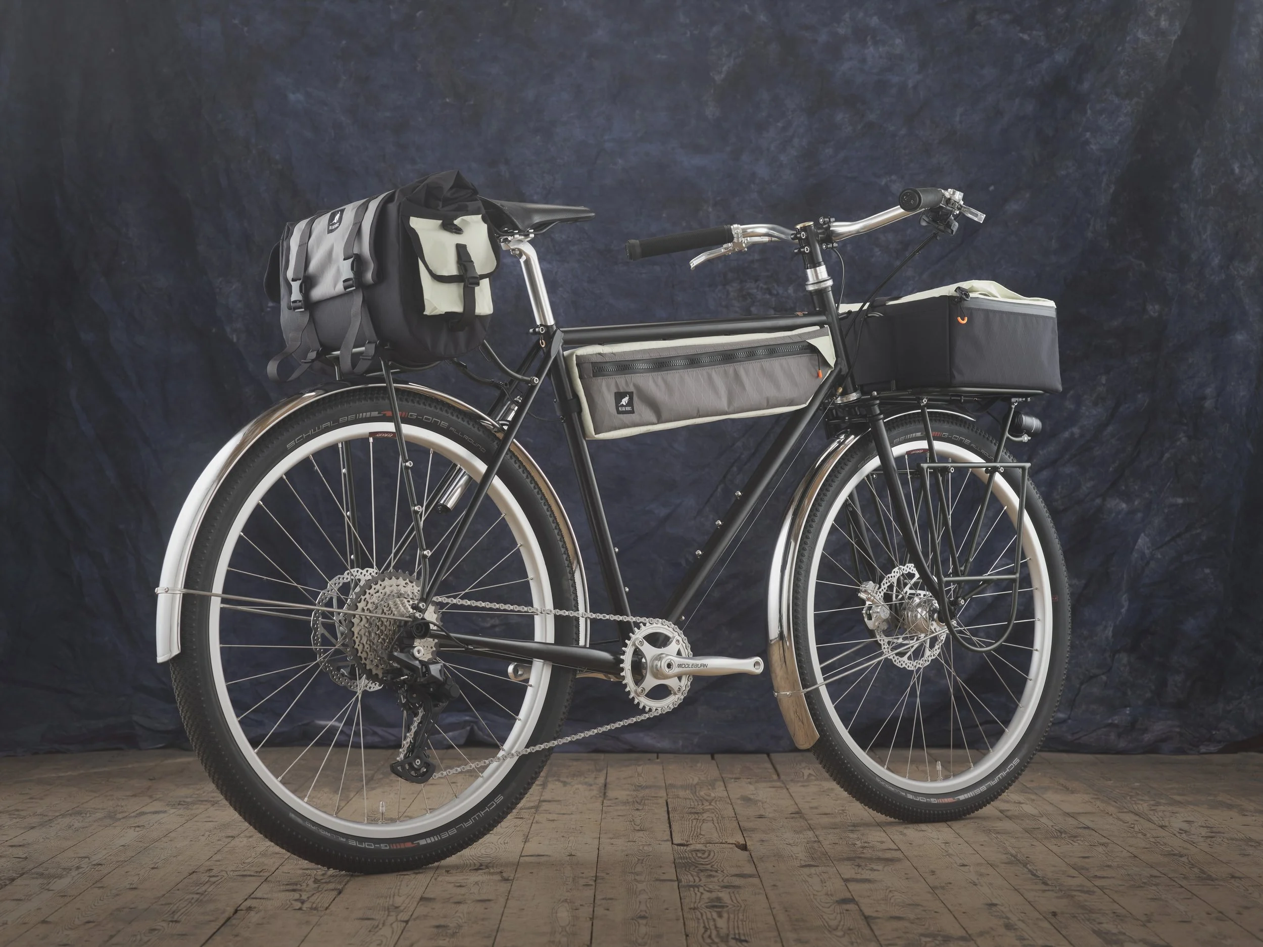 Bespoked25-BestLuggage-WizardWorks-02-3k.JPG