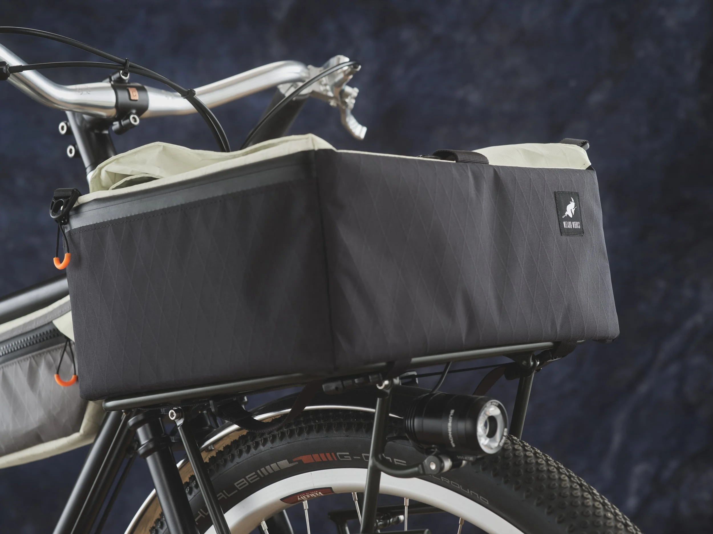 Bespoked25-BestLuggage-WizardWorks-03-3k.JPG