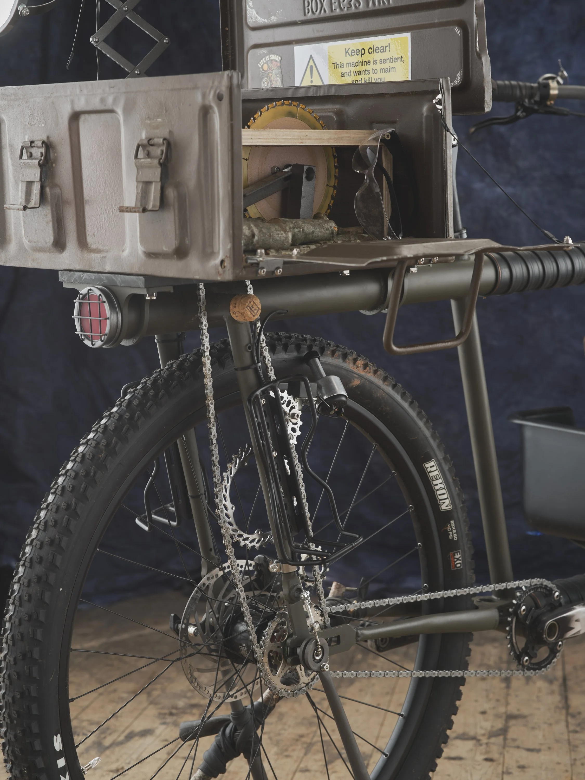 Bespoked25-BestApocalypse-Sentient-16-3k.JPG