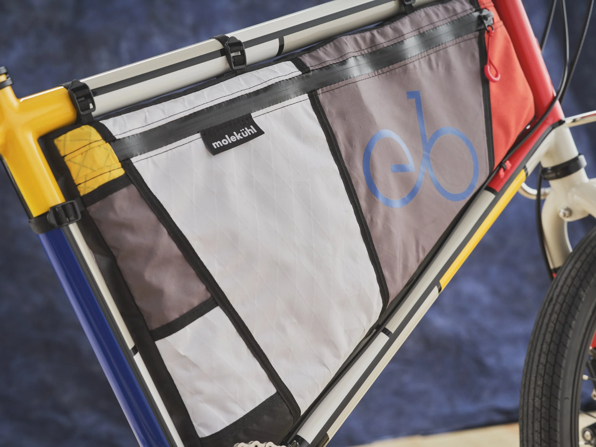 AG-BespokedDresden25-BestBag-EndlessBikes-02.JPG
