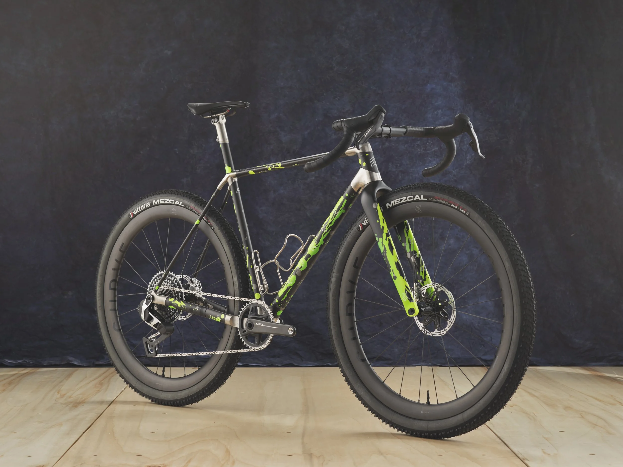 AG-BespokedDresden25-BestGravel-Curve-01.JPG