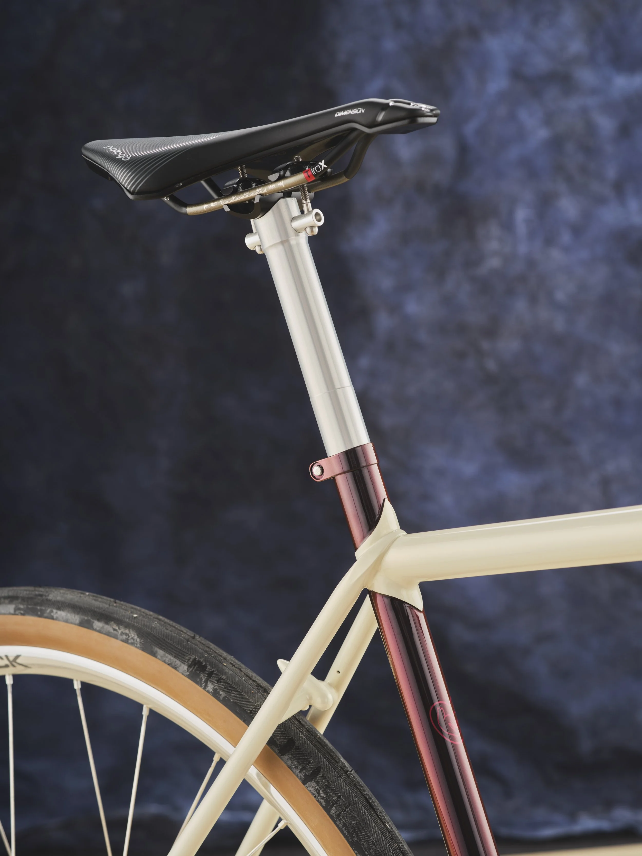 AG-BespokedDresden25-BestSinglespeed-FinnbarTrout-11.JPG