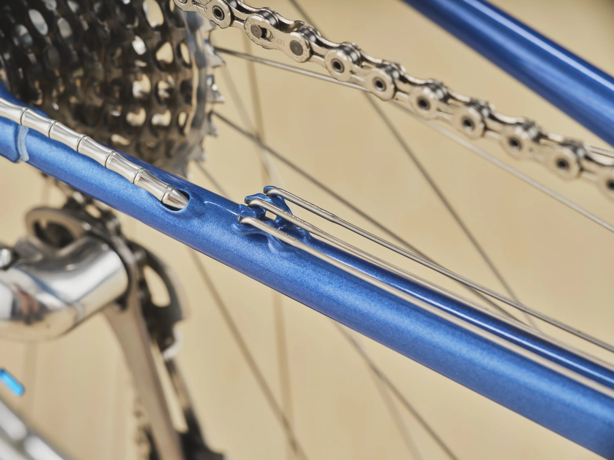 AG-BespokedDresden25-BestShimanoRoadBike-Foerster-13.JPG