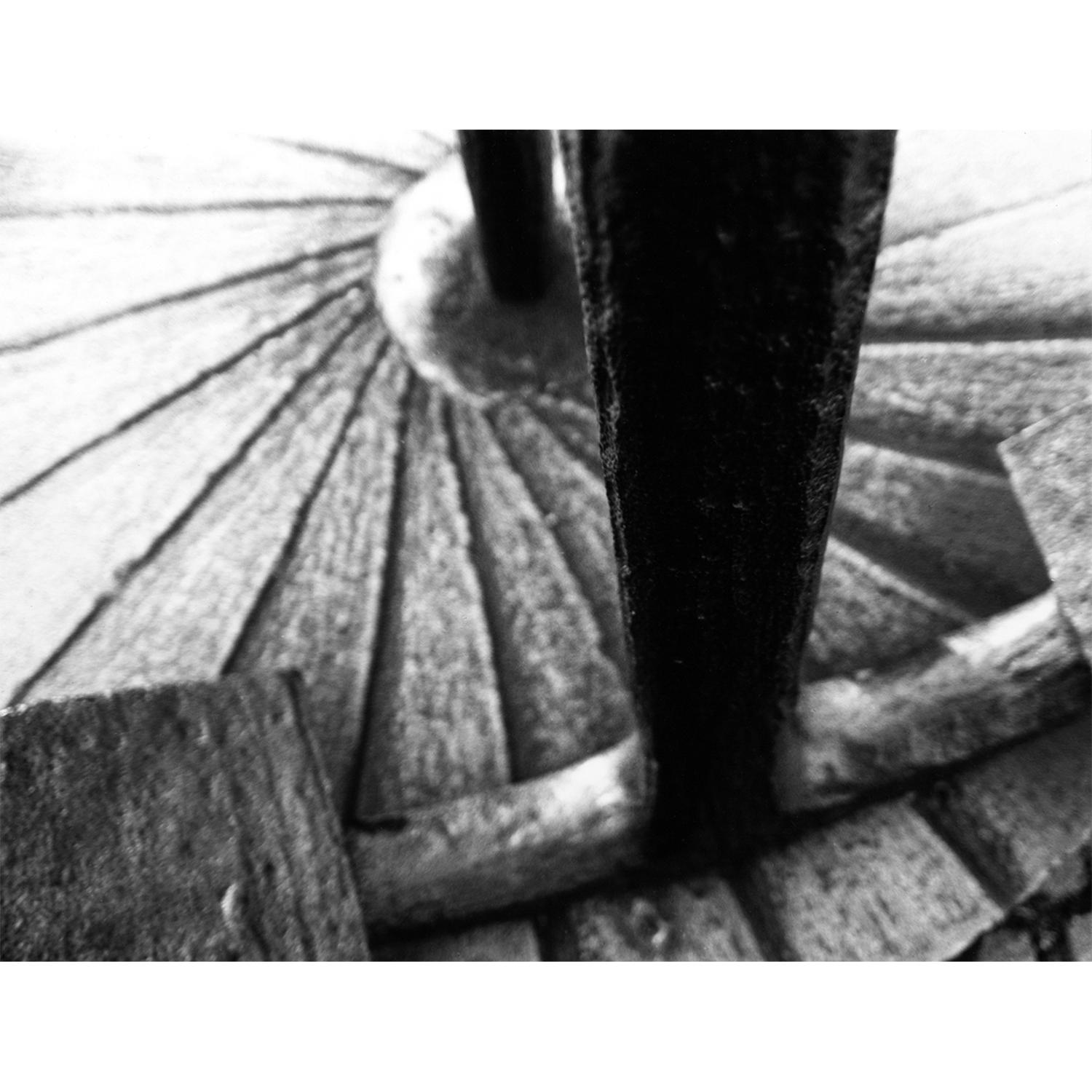 216-1-BoardwalkByTheSea-pt.png