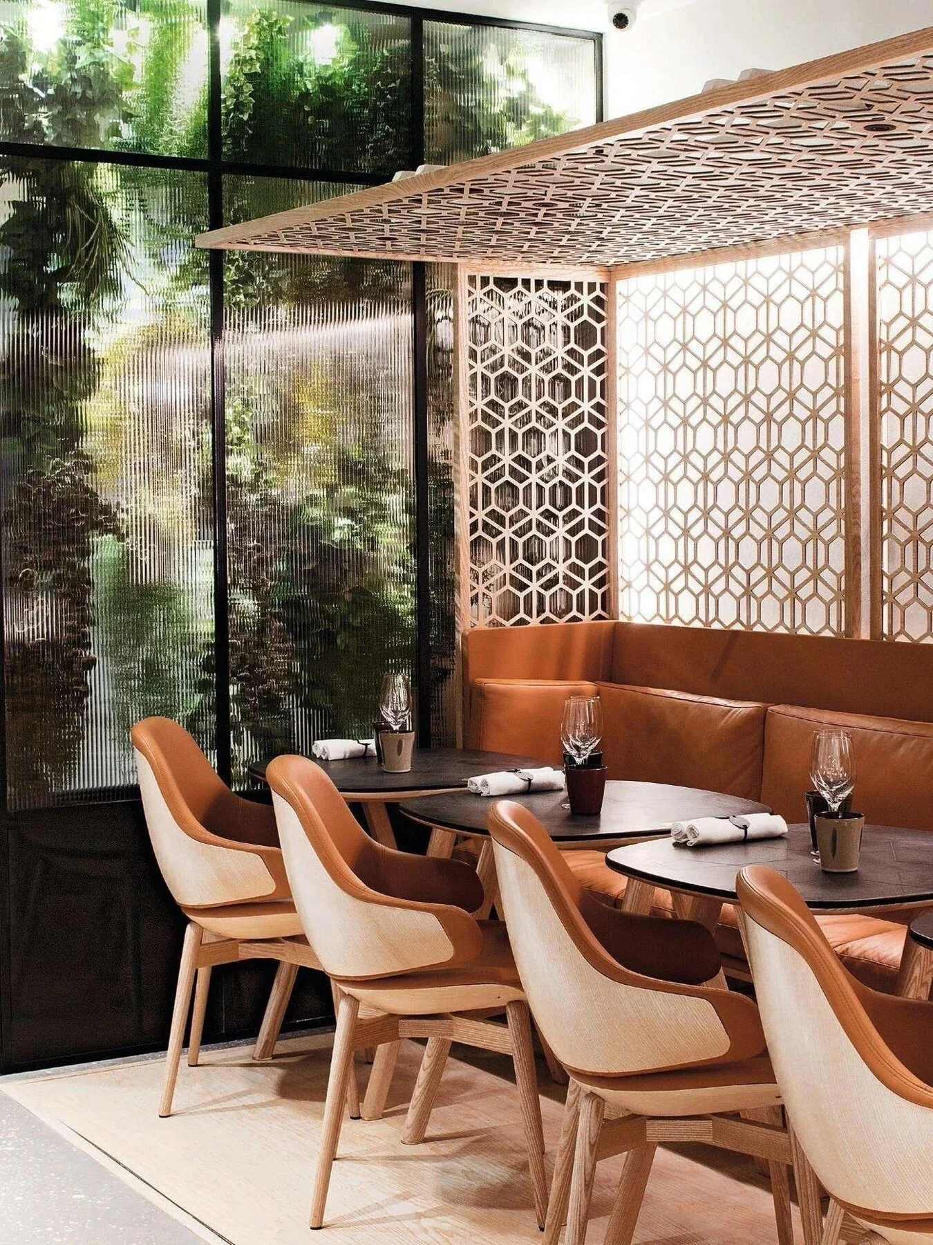 Restaurant gastronomique parisien 01.jpg