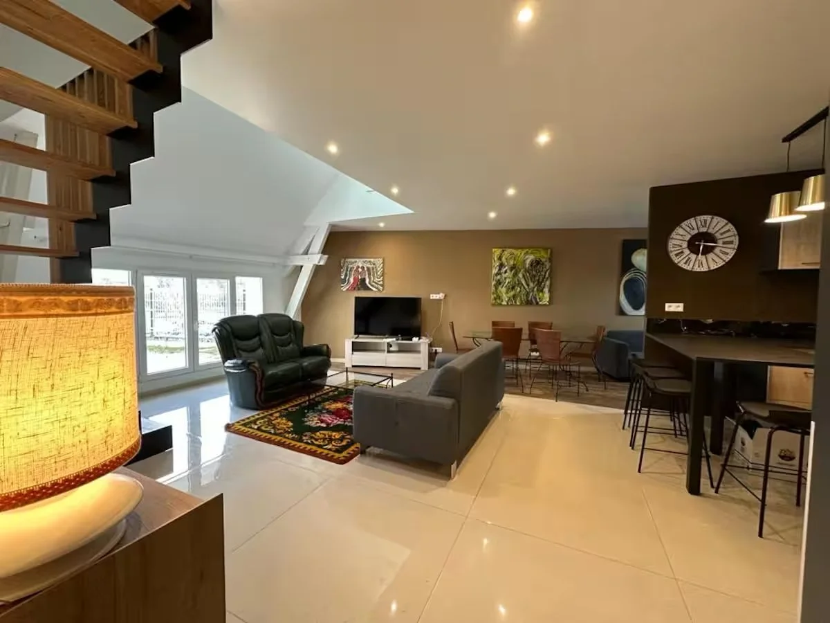 Loft-1.jpg