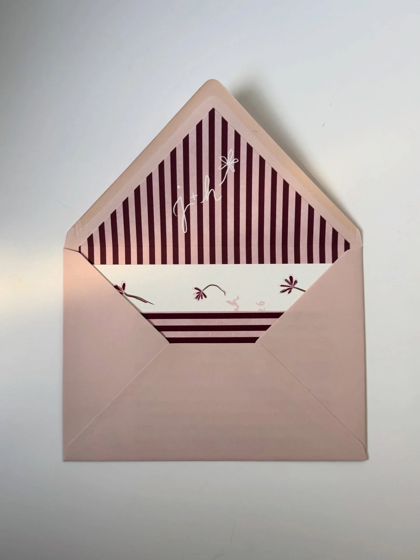 Layers of pink for Joe &amp; Hannah 💗 for their June wedding at beautiful @updownfarmhouse_ in Deal.