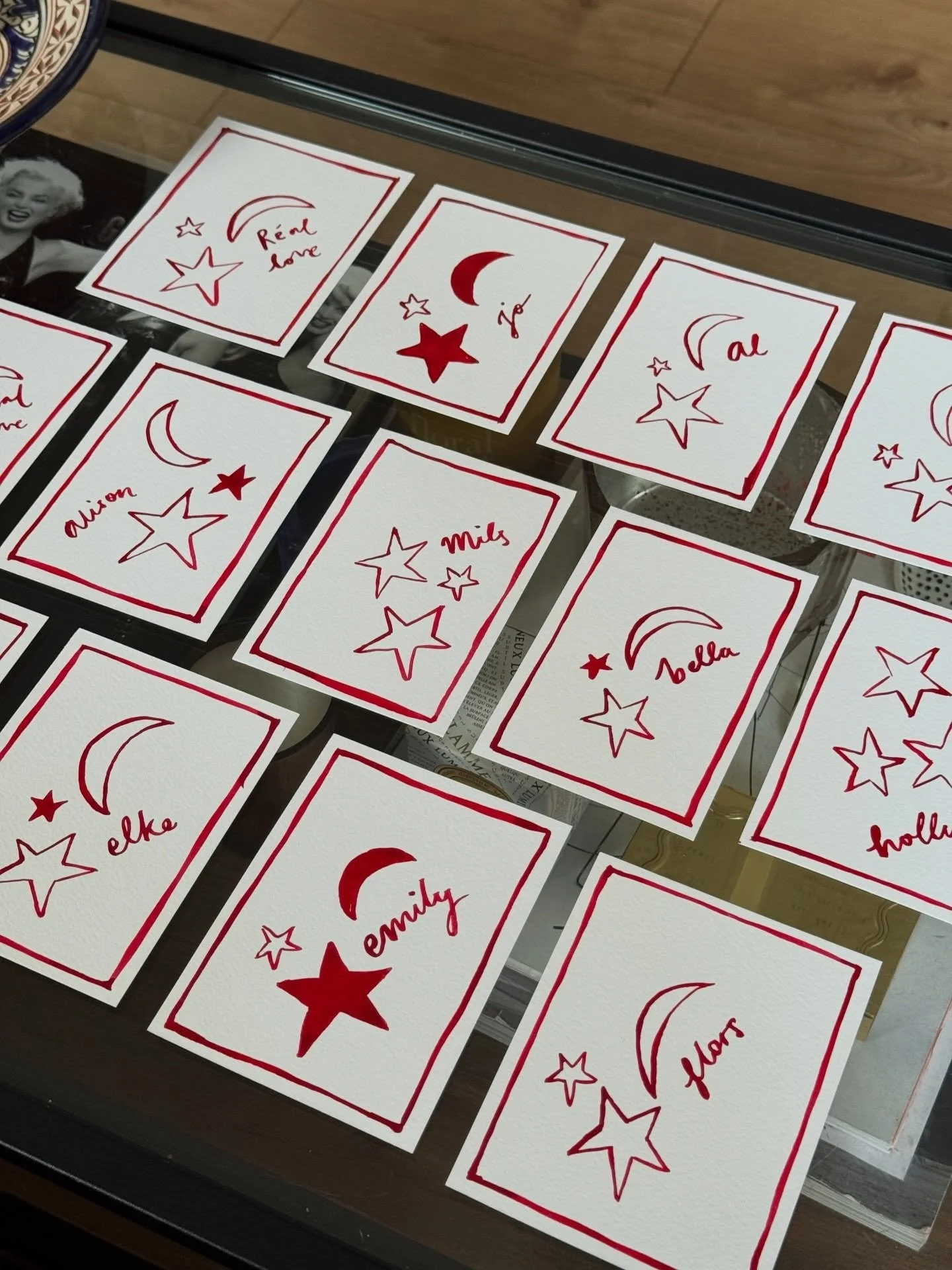 I recently hand painted personalised cards for some special ladies ⭐️🌙 these would make INCREDIBLE gorgeous artful place name cards OR as a new baby commission 💫