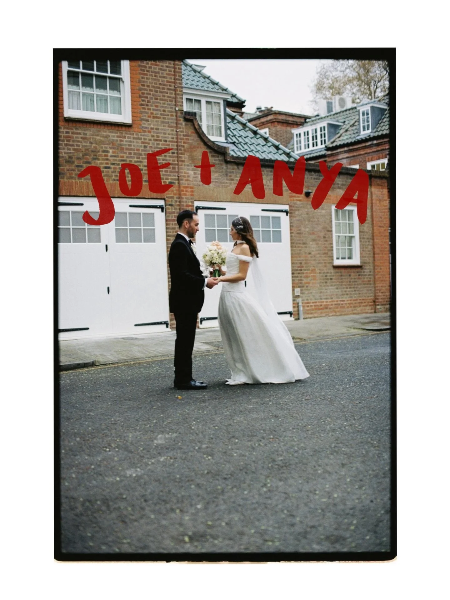 ❣️ Joe &amp; Anya ❣️ a semi-custom invite for their chic London wedding at @marrymeinchelsea and @thenomadhotel, based on one of my best loved and earliest designs! 🍒