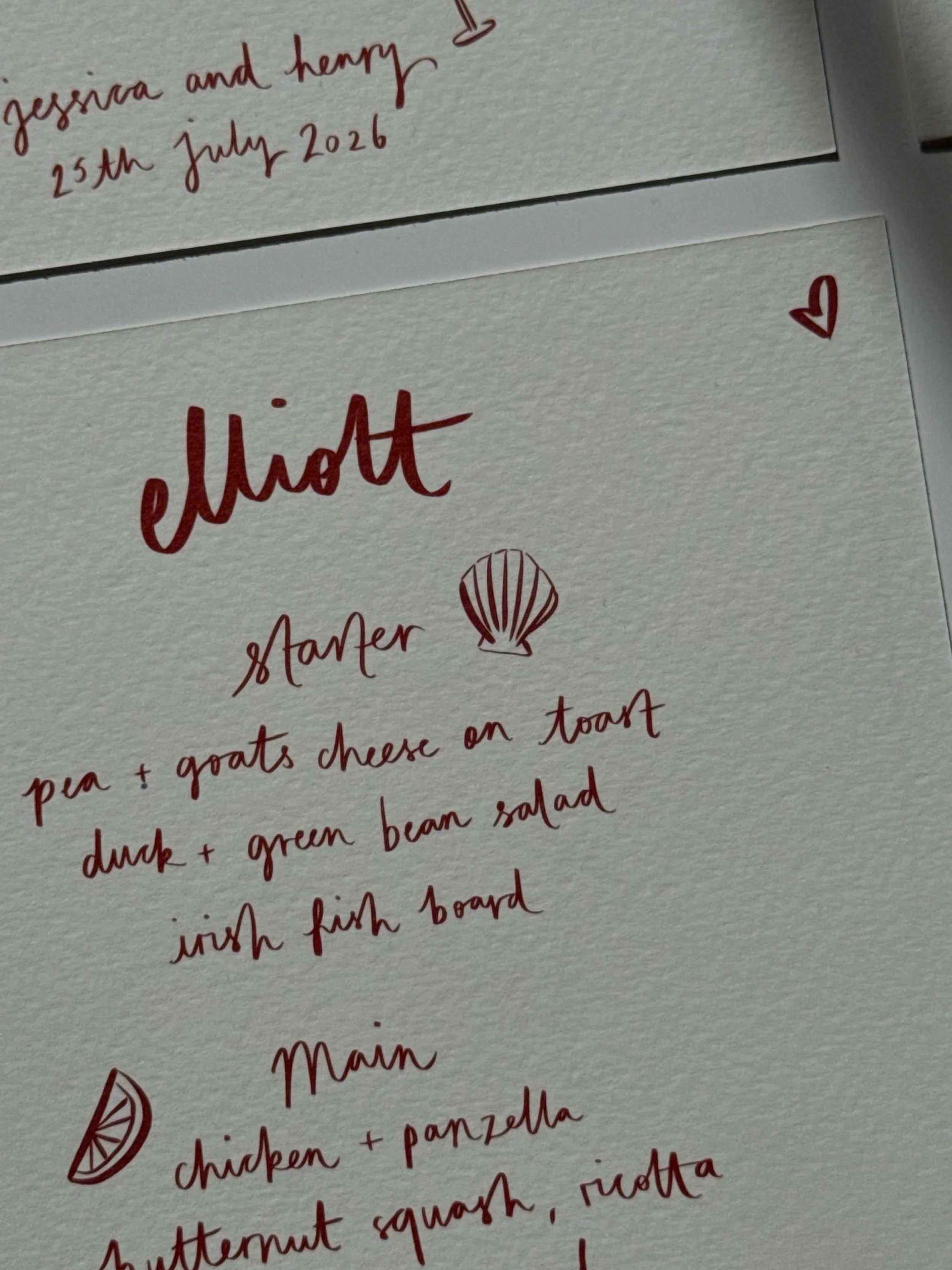 Pretty handwritten script and illustrated details for Jess &amp; Henry&rsquo;s wedding day menus at @ripplecourtestate in Deal❣️ each menu personalised with the guest&rsquo;s name and backed with their signature wedding branding &hearts;️

Luxury wed