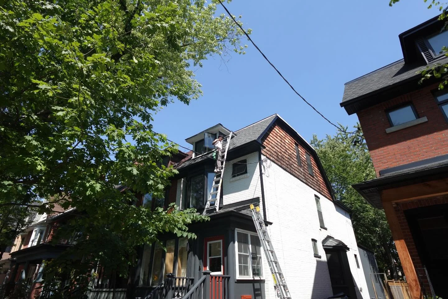 No sweeter way to clean 🧼