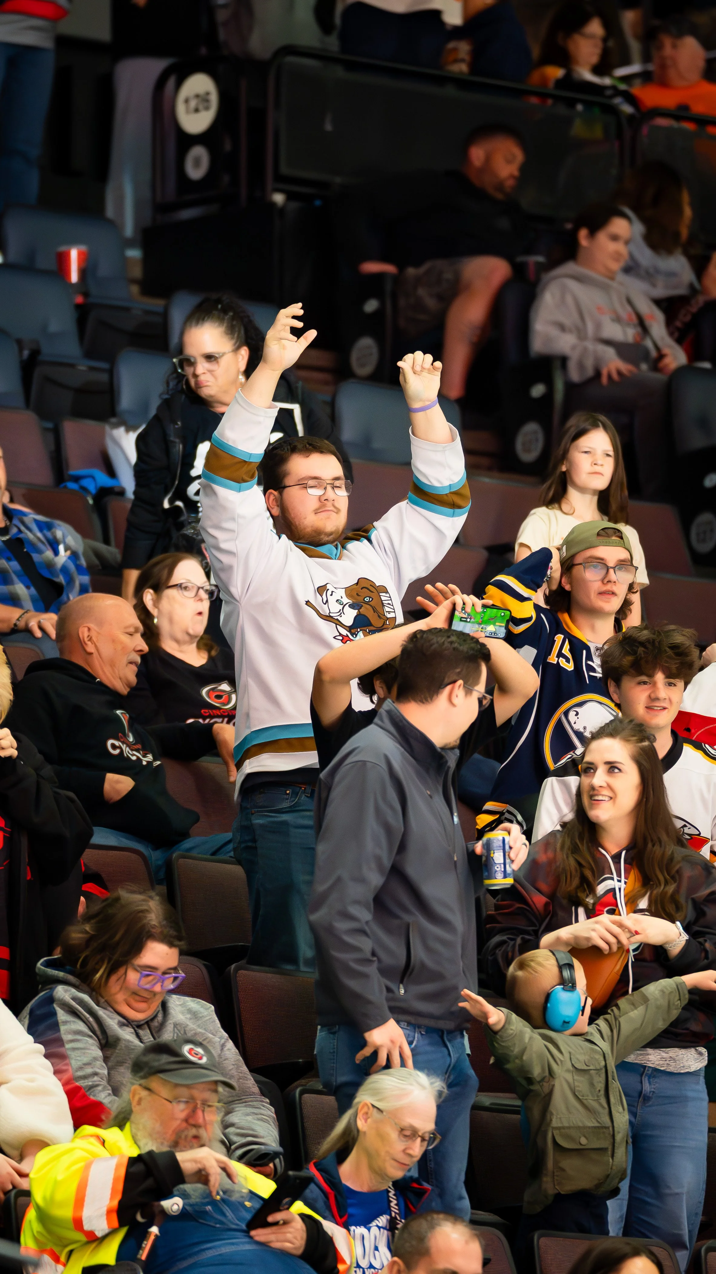 crowd-102.jpg