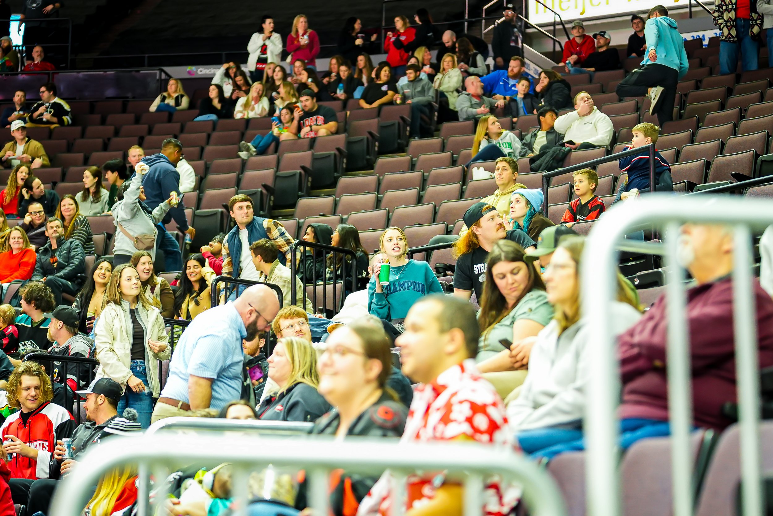 crowd-41.jpg