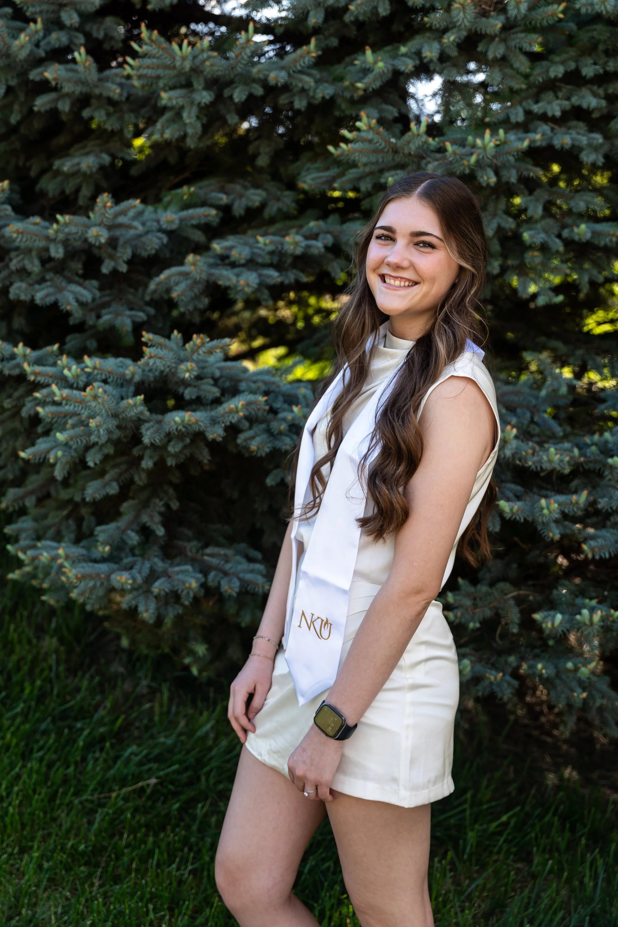Emilee Grad Photos-26.jpg
