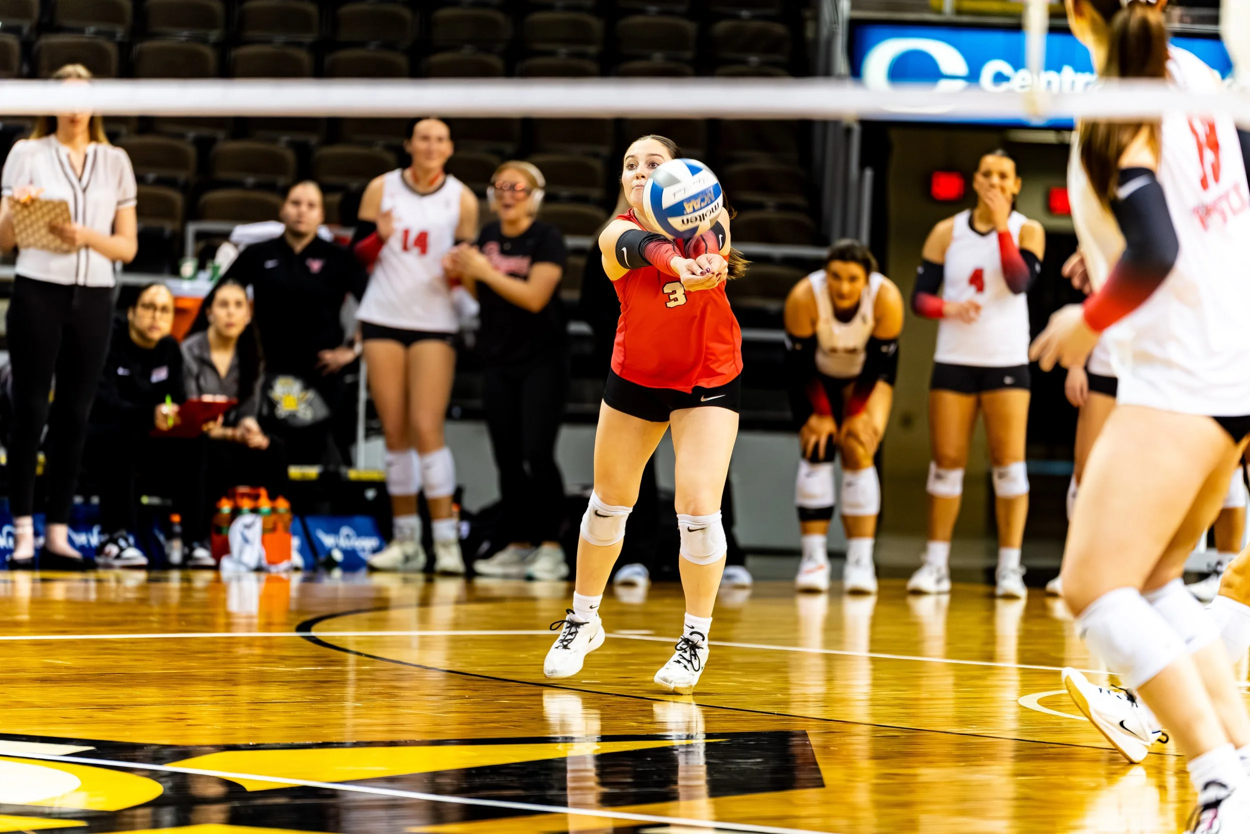 friday game1-098.jpg