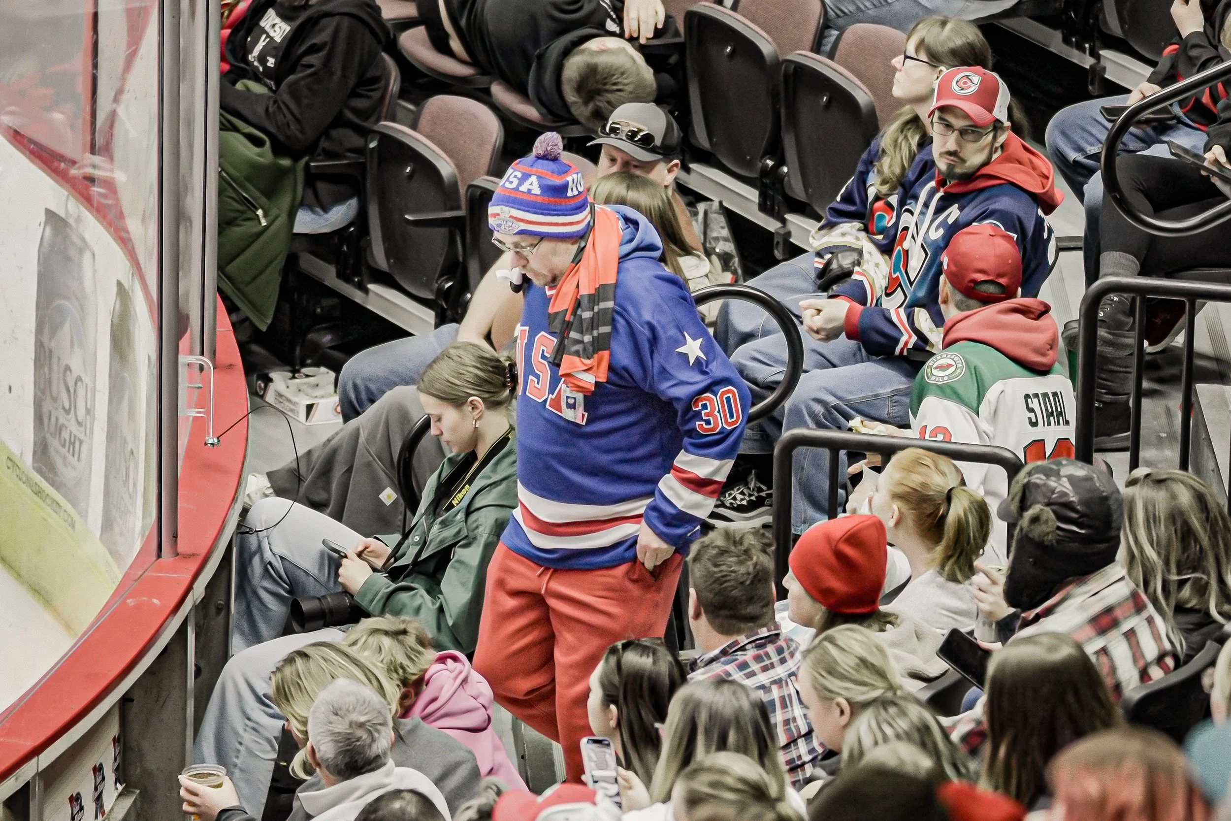 crowd-miracle-15.jpg