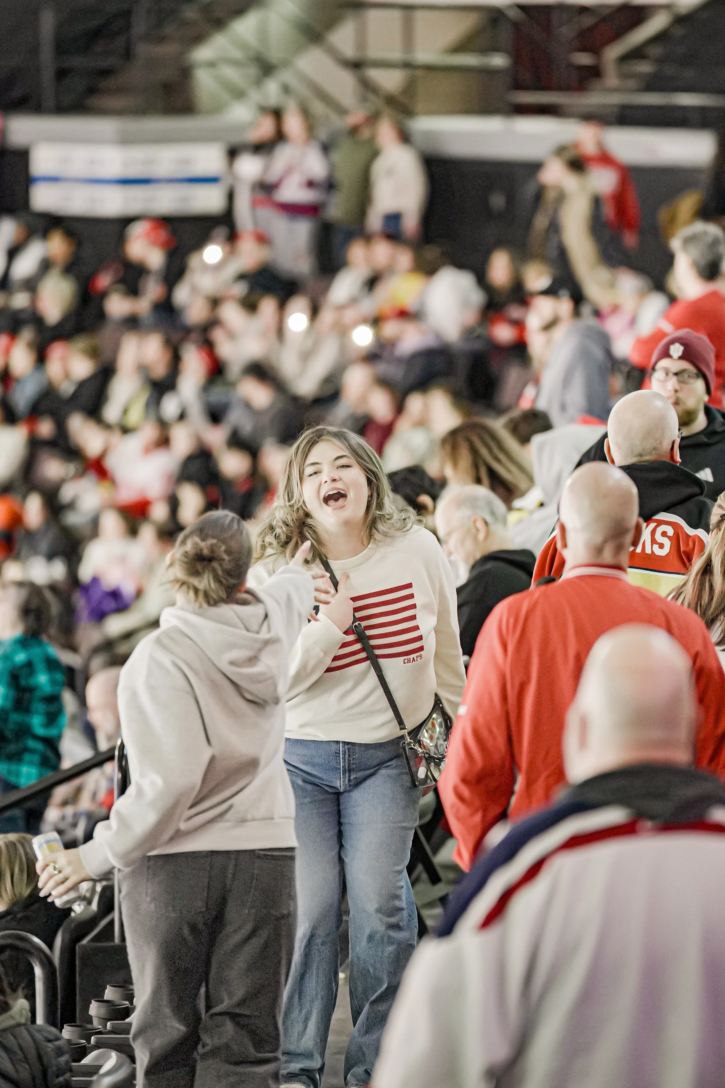 crowd-miracle-32.jpg