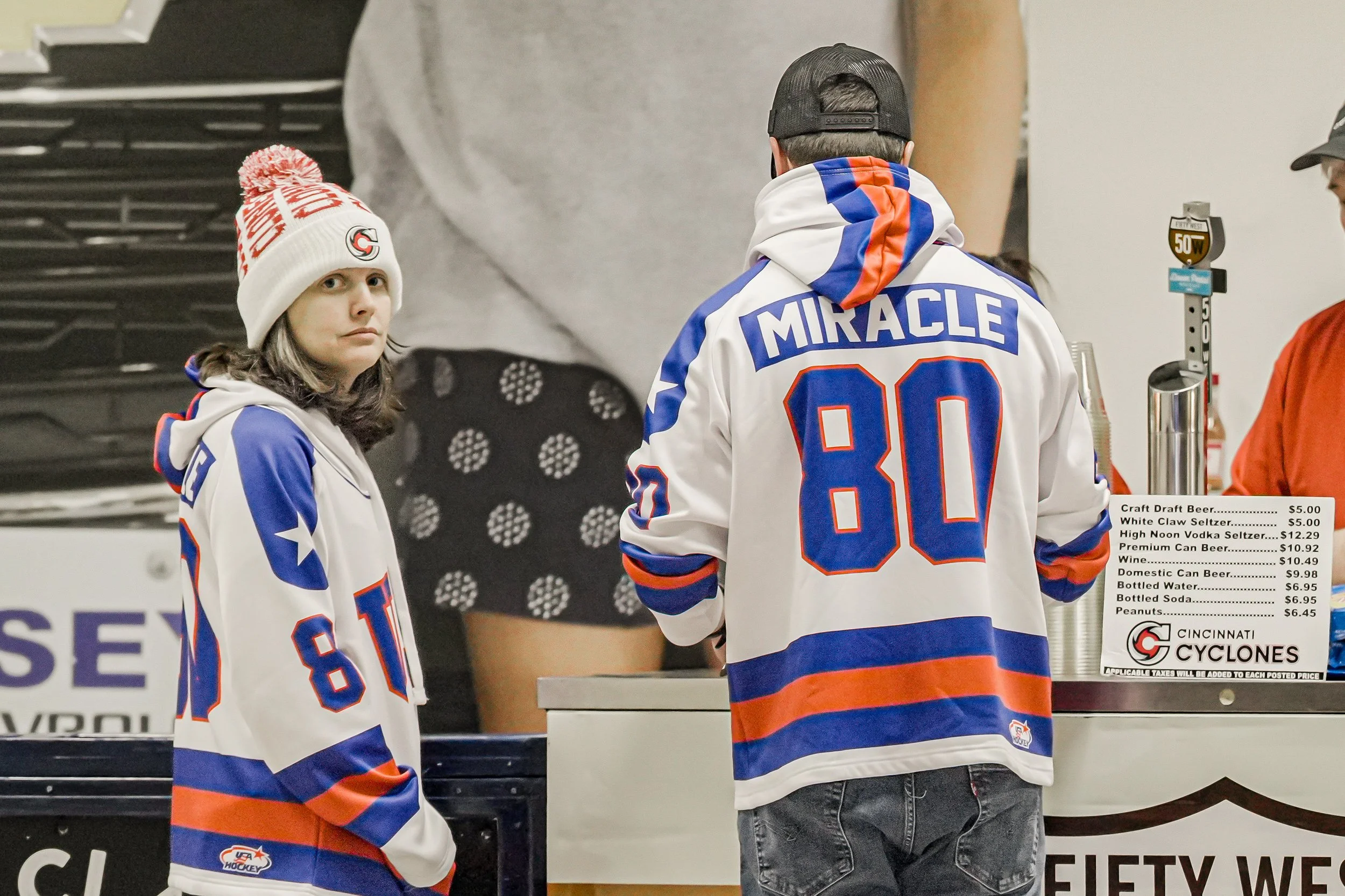 crowd-miracle-04.jpg