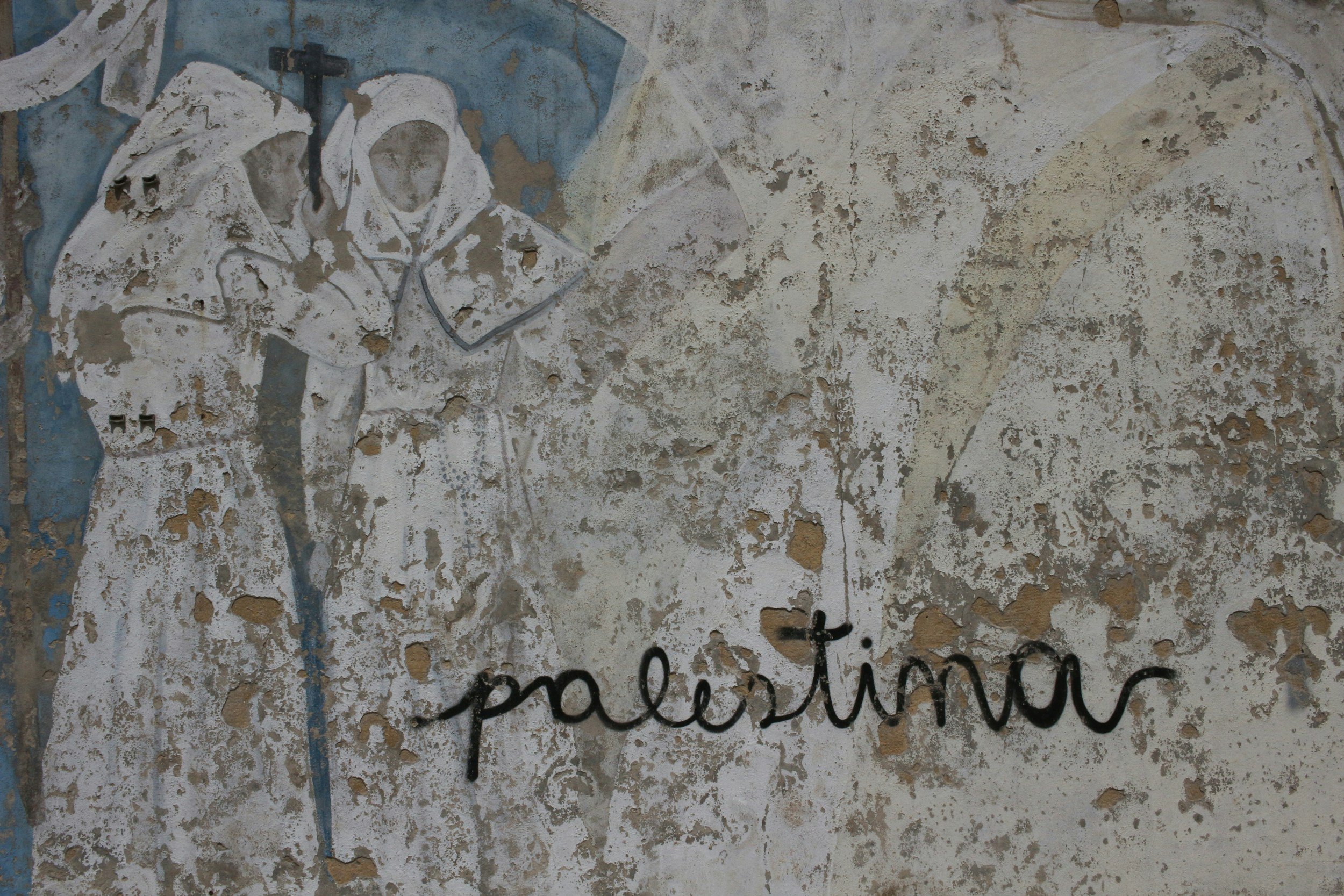 Research and Motherhood in the Context of Genocide: Challenges and Resilience