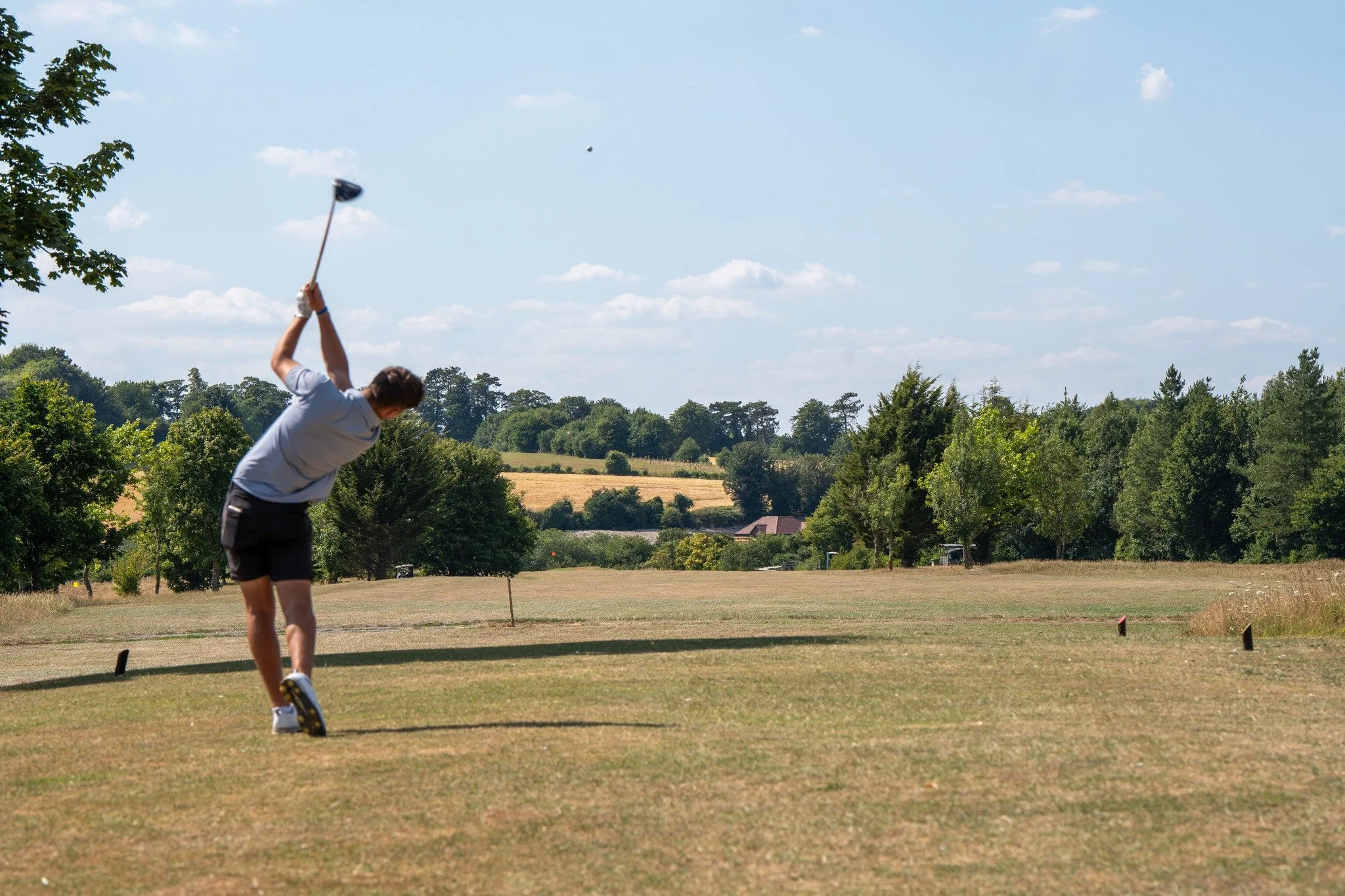 The clocks have changed&mdash;longer evenings are back! 🌅⛳ Who&rsquo;s planning their first after-work round of the season at Worldham?