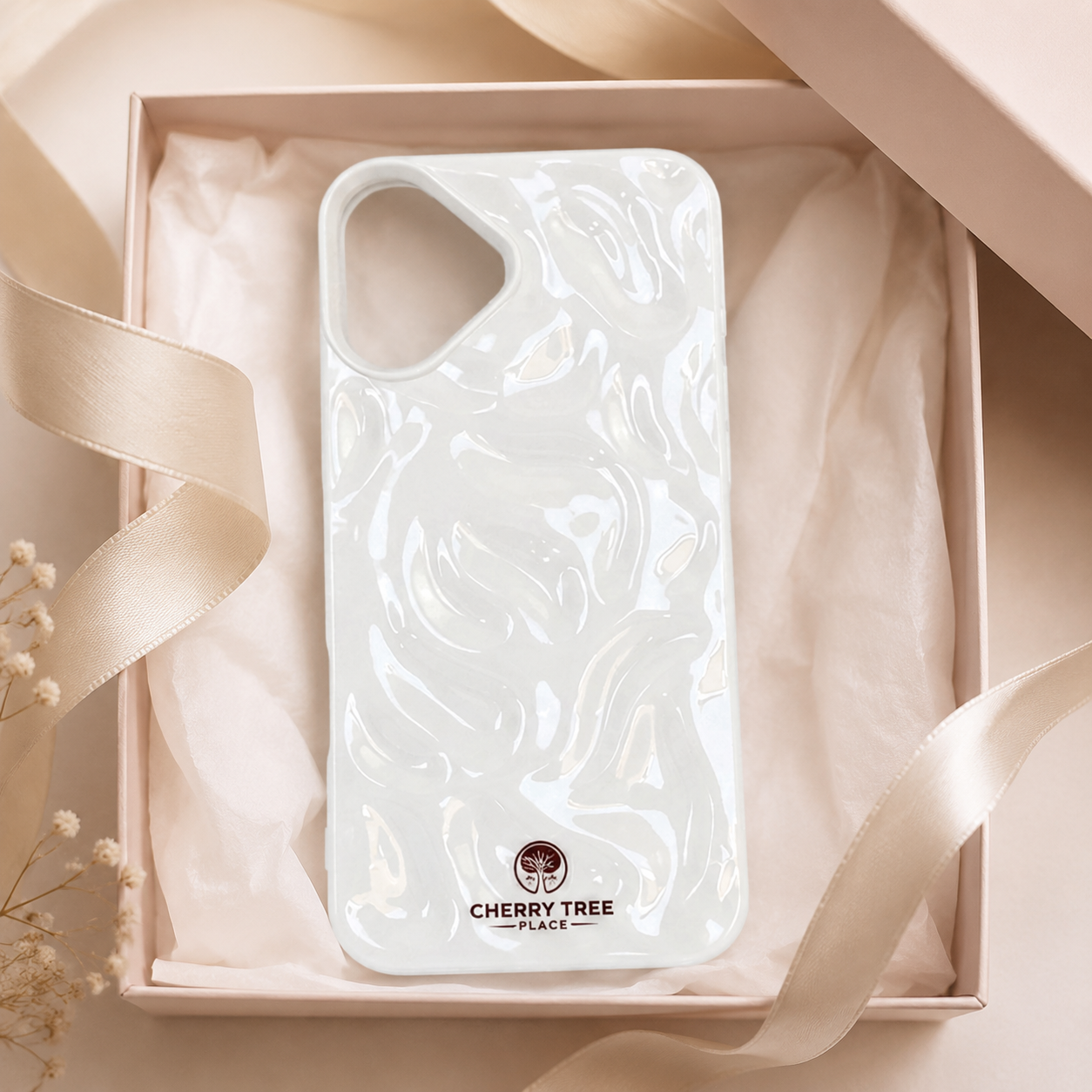 Pearlescent Ripple Case in Gift Box.png