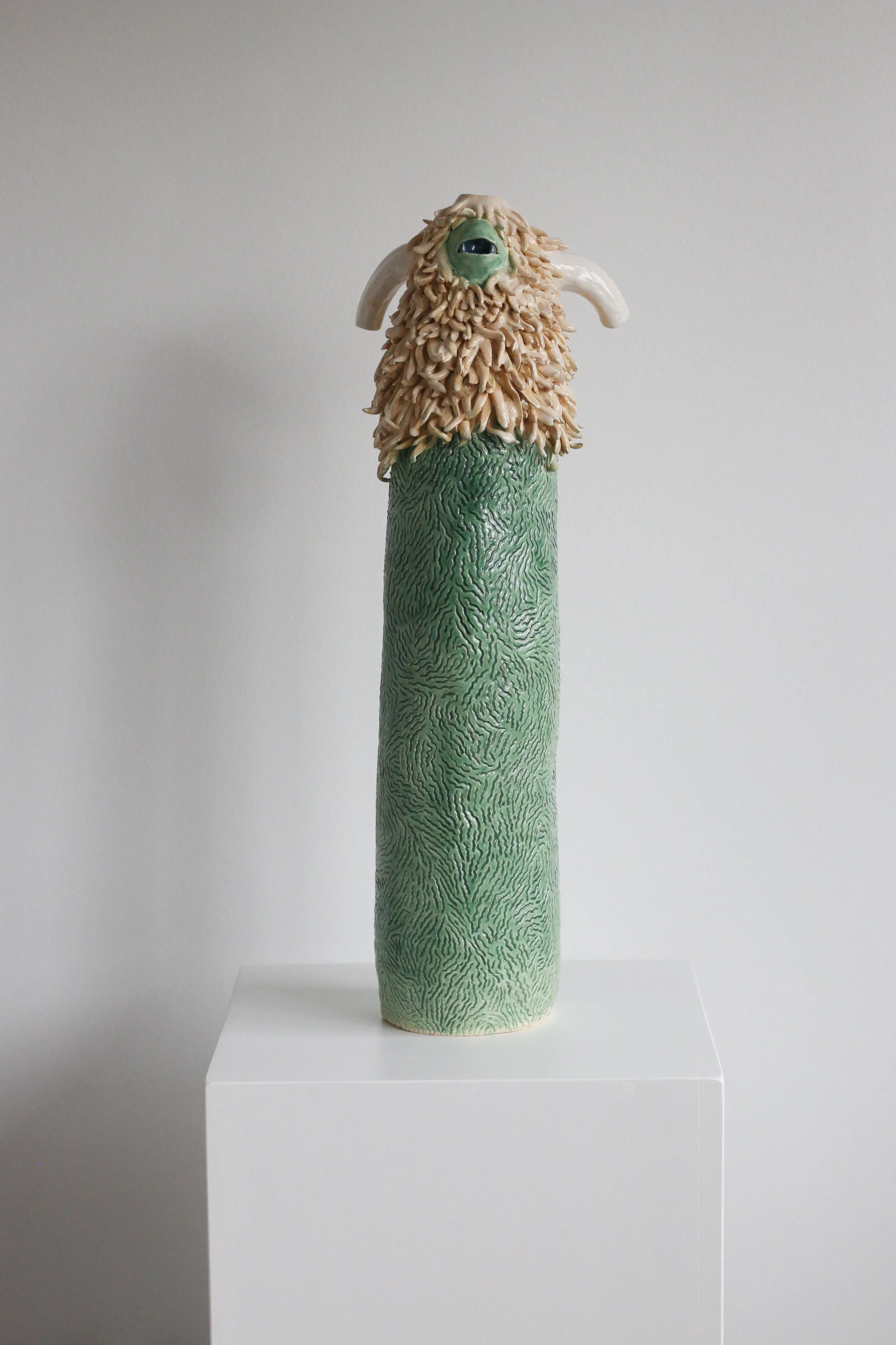 /imagine: Hyper-Realistic Anatomical Rendering of a Sheep on Earth in 2024