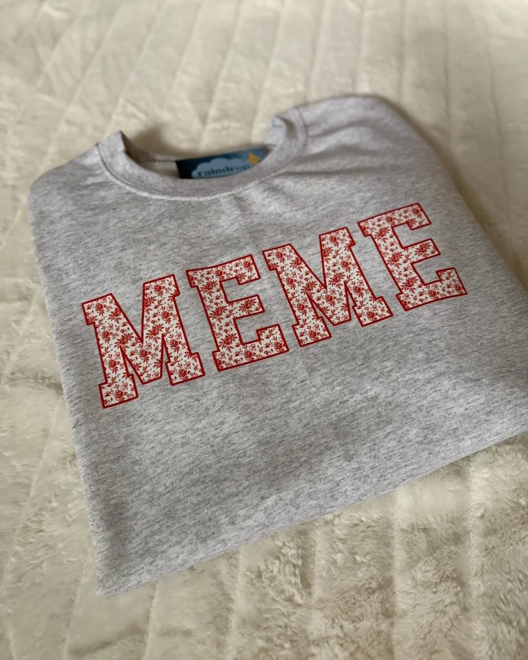 Christmas Eve Eve 🤍
What are we wearing tonight? 👀✨
DM us to order your own &ldquo;grandma&rdquo; crewneck! (ANY name can be added!🌦️)

#christmas2025 #christmas #christmaseve #christmaseveeve #ChristmasEve2025 #floral #patch #floralpatchwork #gra