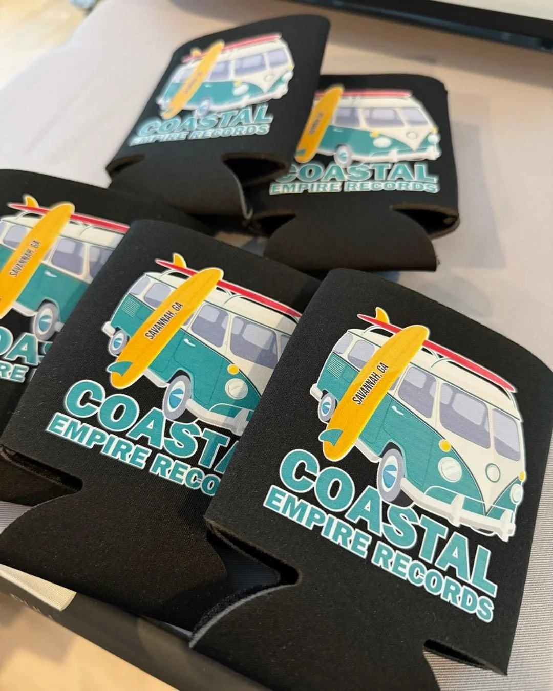 Creating alongside other small businesses is one of our favorite things 🤍
These custom coozies for coastalempirerecords were a fun one🌦️

#supportlocalbusiness #supportlocalbusinessowners #smallshopcollab #smallshopcollaboration #customcoozie #cust