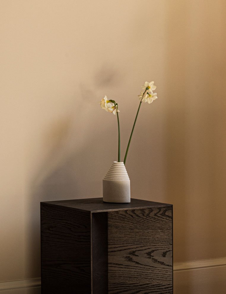 Ariake_Milan2023_PAPERWOOD-SIDETABLE.jpg