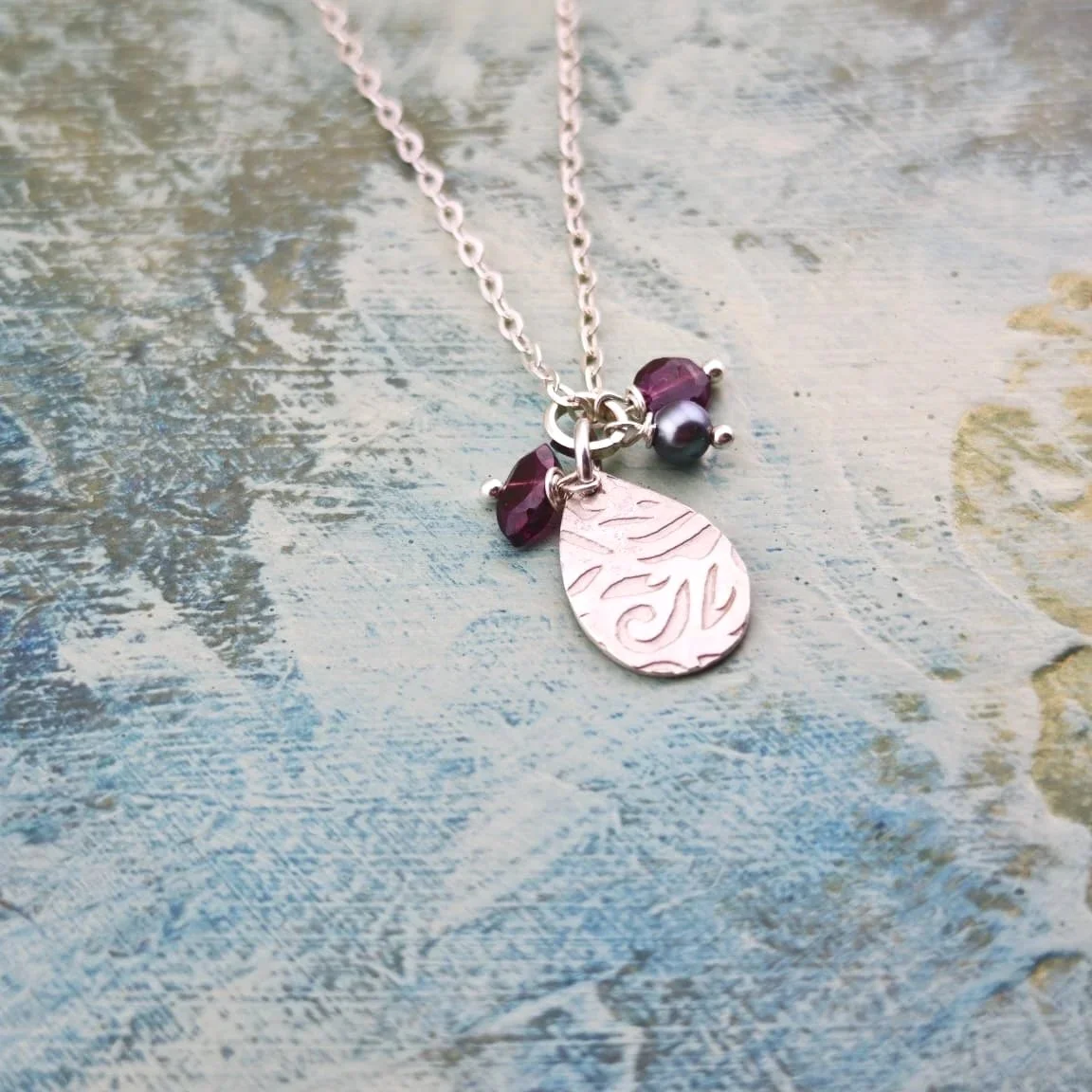 Silver-Pendant-Garnet-Pearl-1.jpg